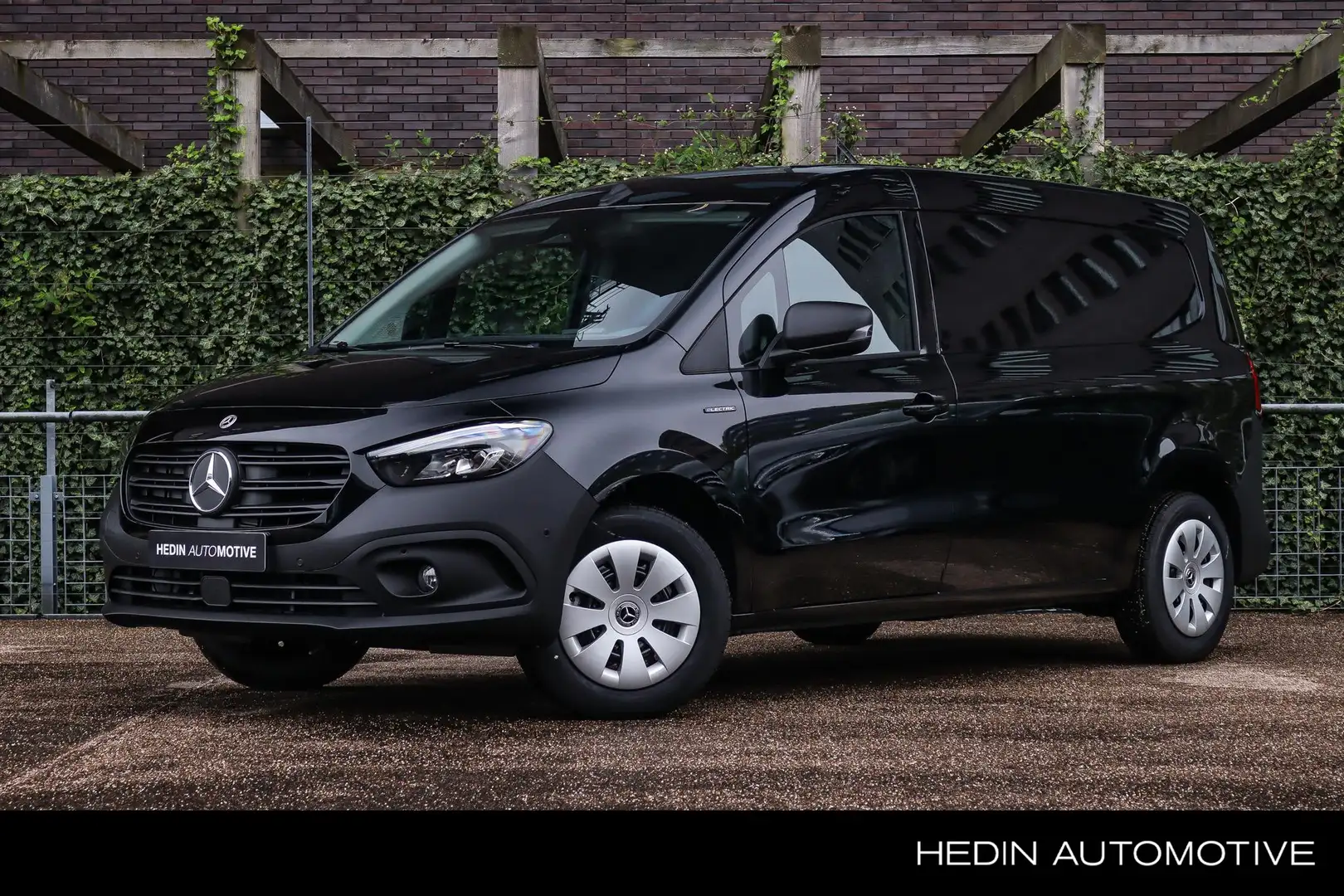 Mercedes-Benz Citan eCitan L2 Pro | Navigatie Plus Pakket | Parkeerpak Zwart - 1