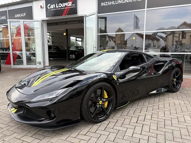 Ferrari F8 Tributo Racing|Lift|Carbon|Service neu|Garantie