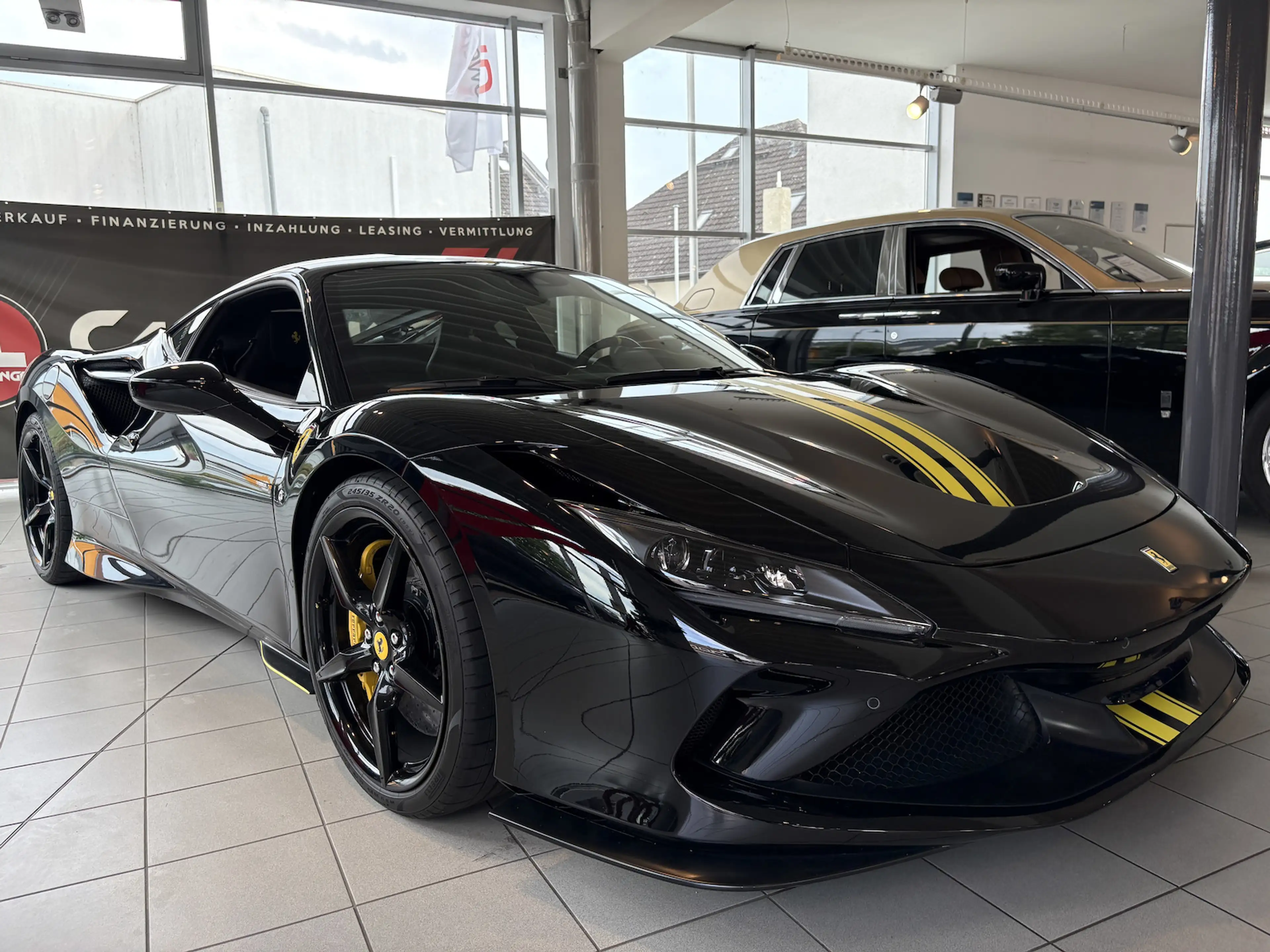 Ferrari F8 Tributo Racing|Lift|Carbon|Service neu|Garantie — photo 12