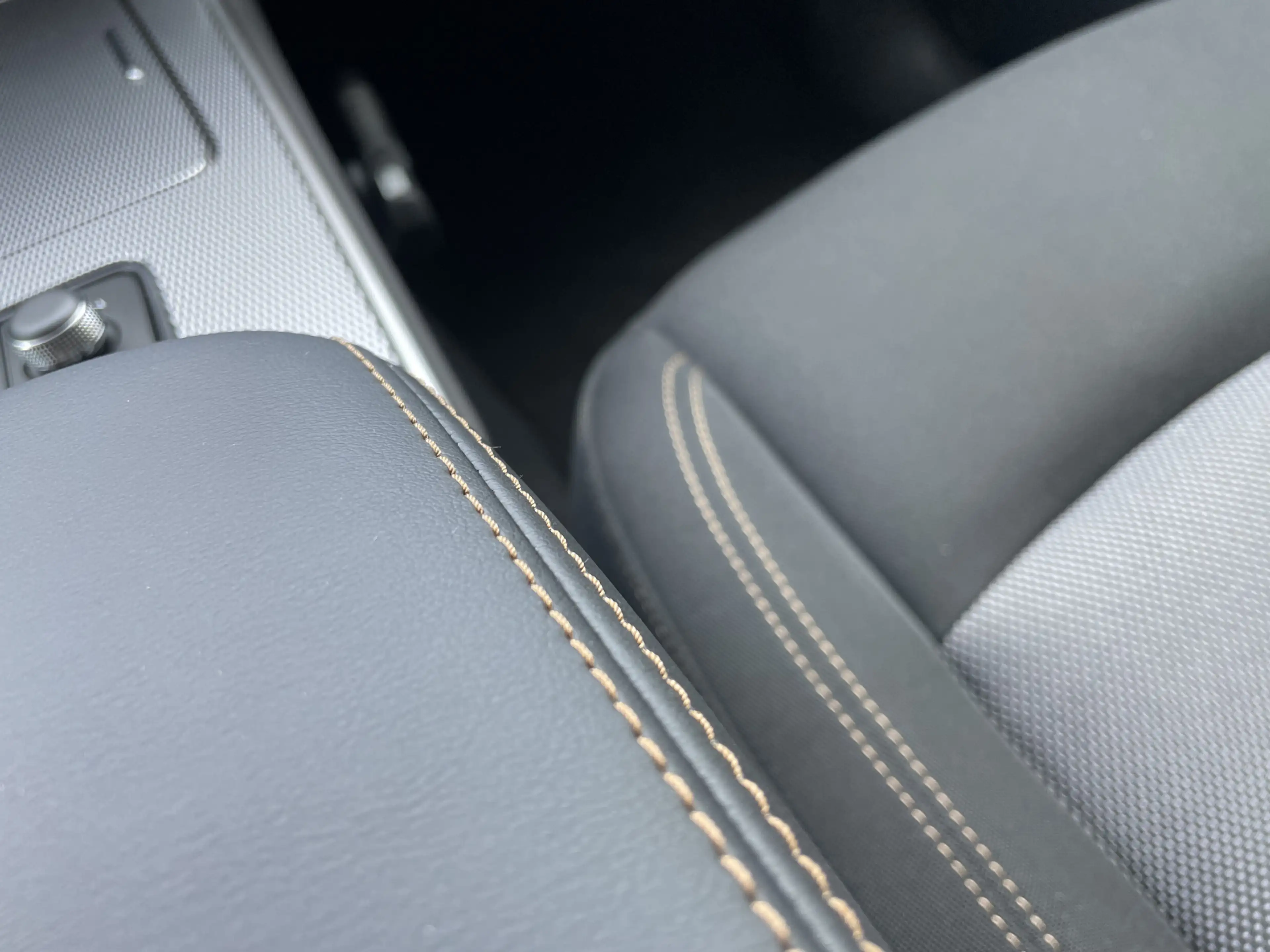 Mazda CX-60 2.5 e-SkyActiv PHEV Business Edition SPORT | BLACK — photo 15