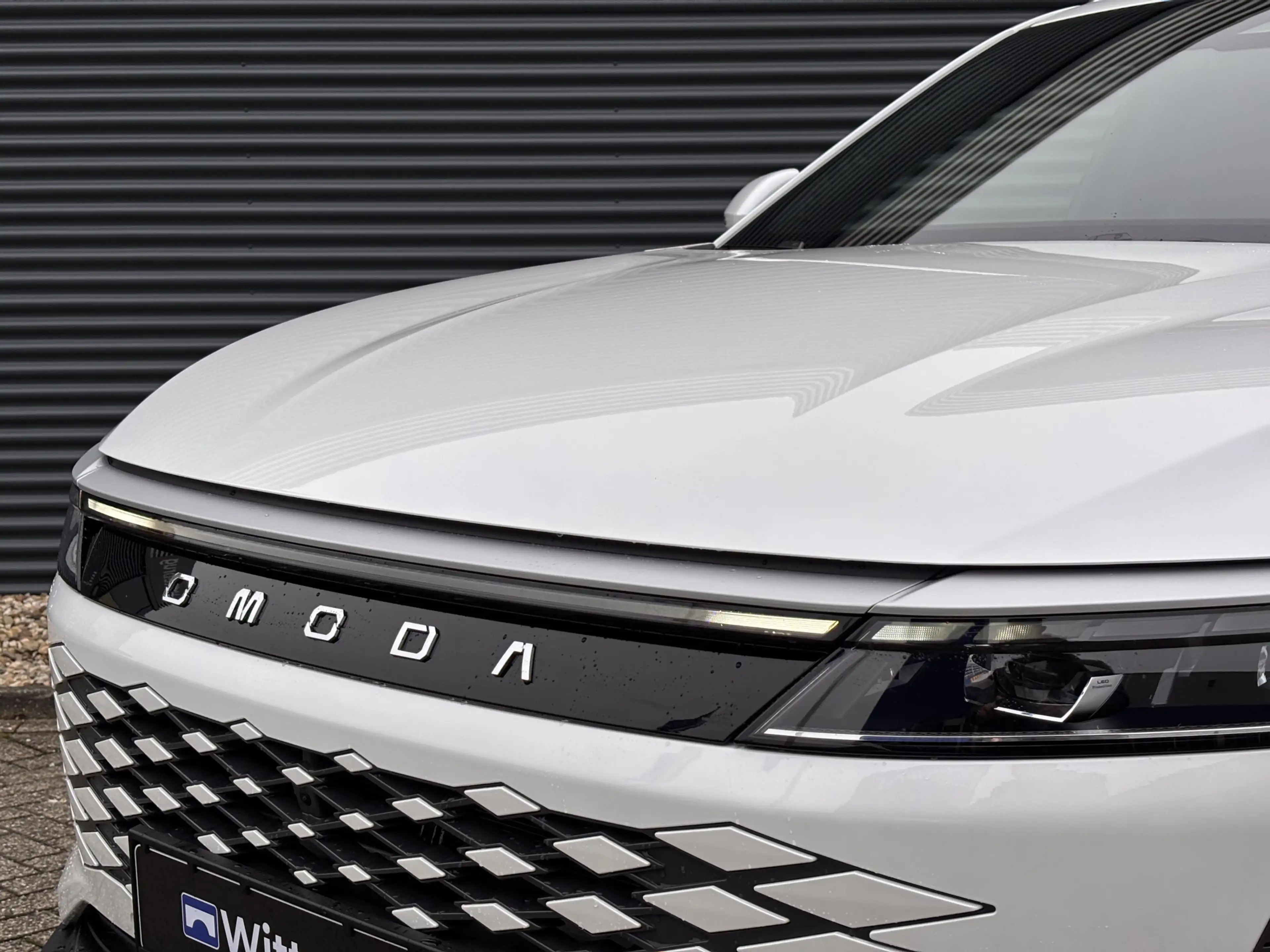 Omoda 9 Premium Plug-In Hybride Automaat met 1100 km Range — photo 4