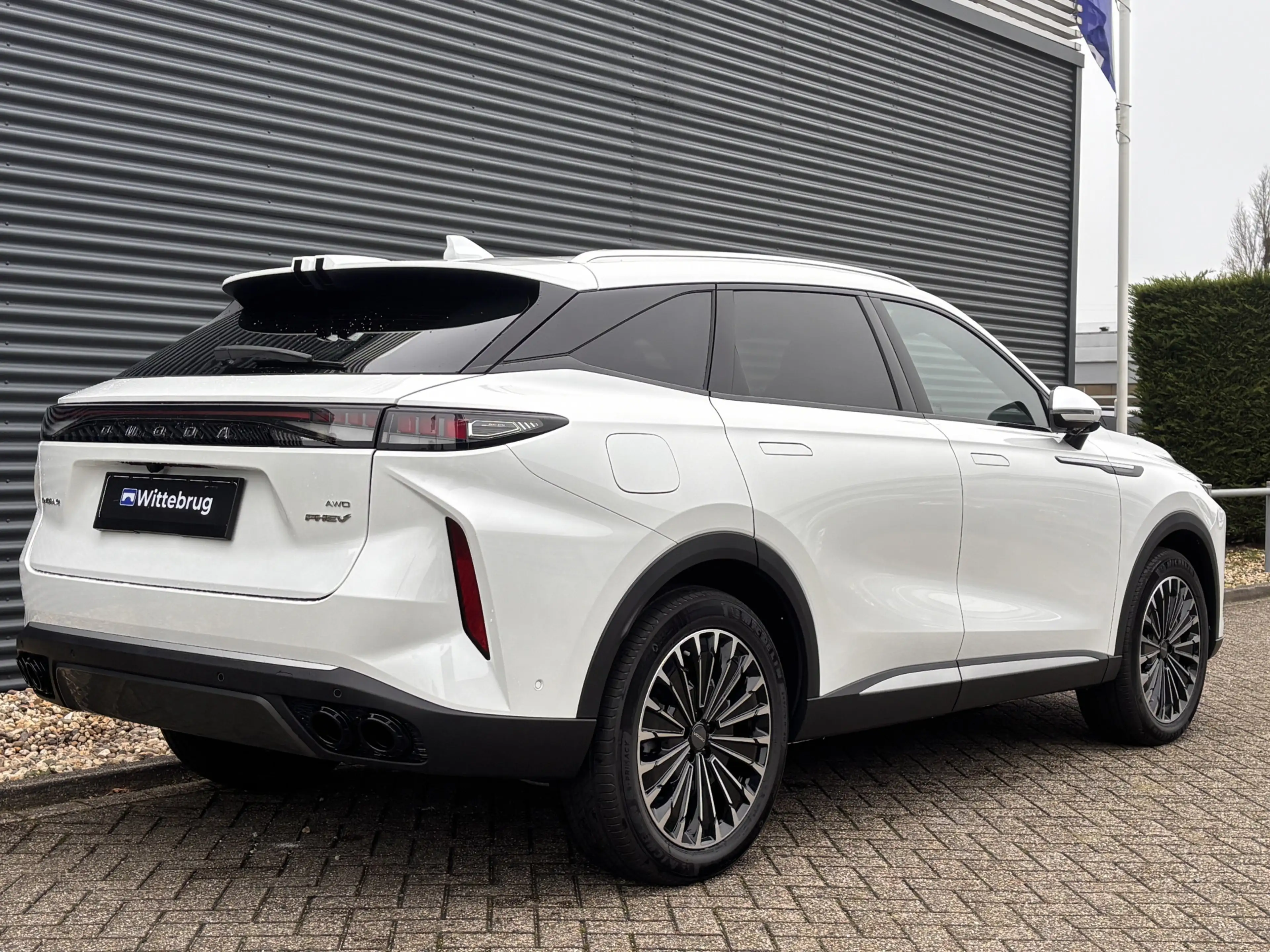 Omoda 9 Premium Plug-In Hybride Automaat met 1100 km Range — photo 3