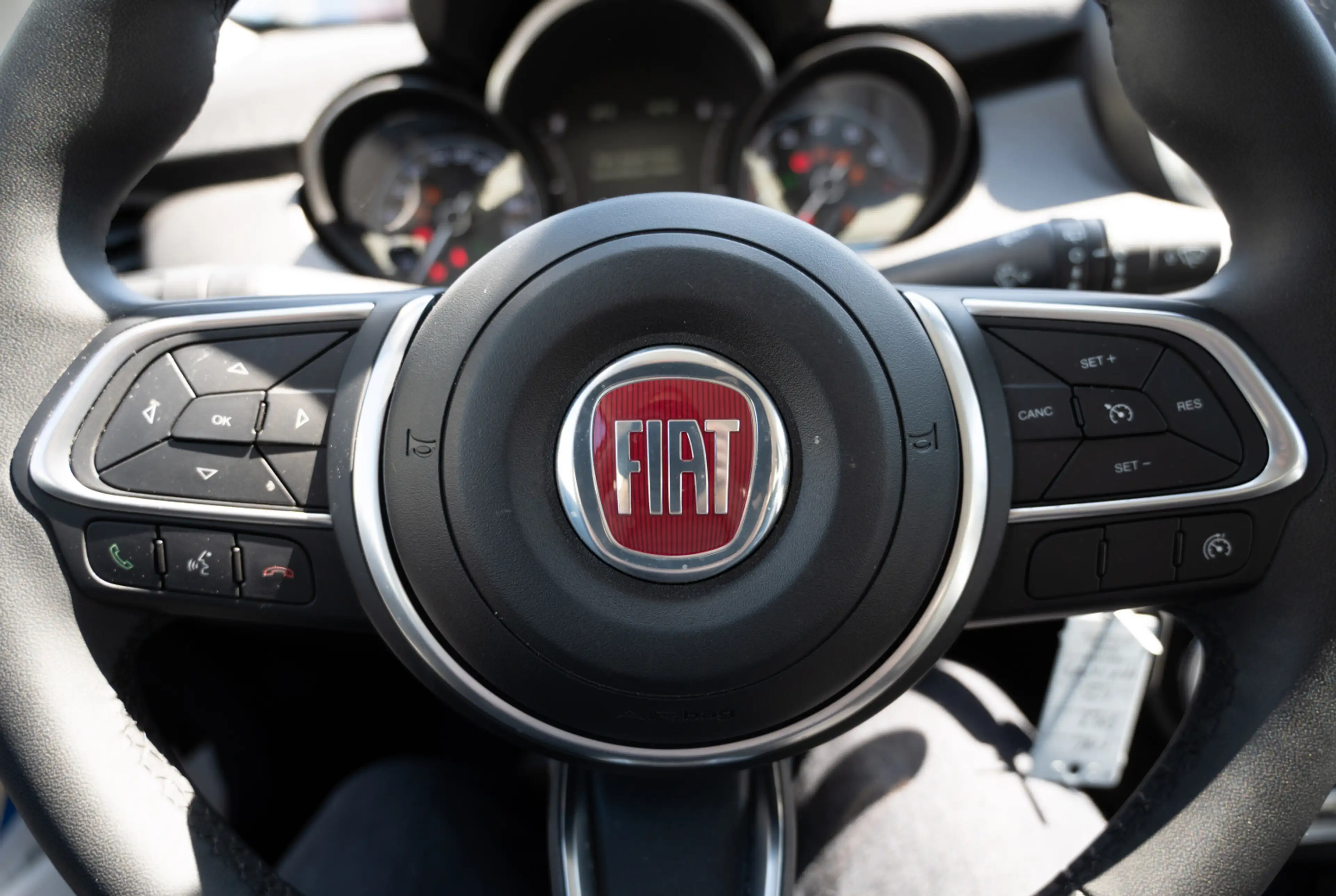 Fiat 500X Basis Basis 1.5 GSE Hybrid DCT e-DSC7 *KOMFORT-PAKET*PDC* *INVENTUR-SALE* — photo 10