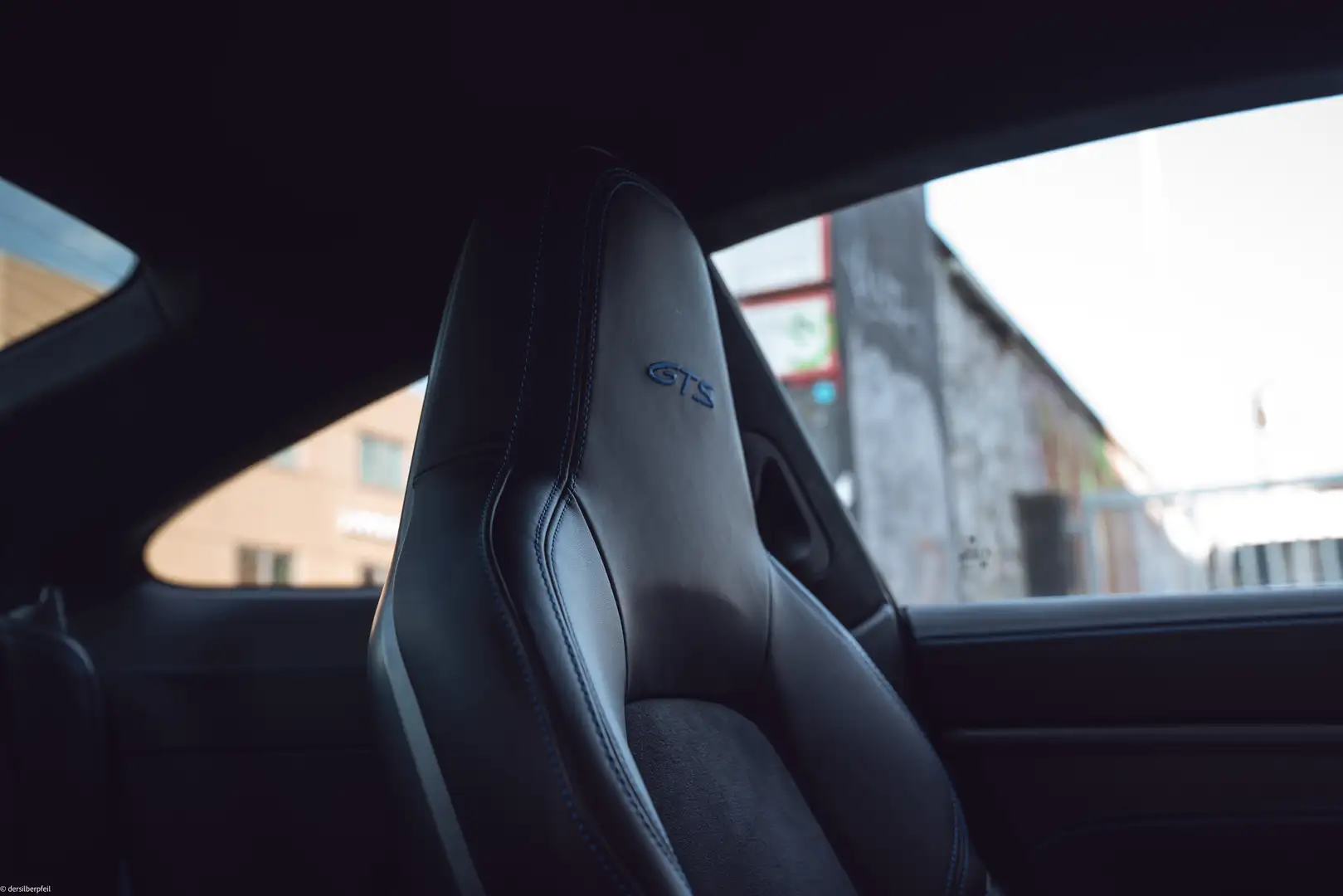 Porsche 911 Porsche 911 Carrera 4 GTS Coupé (992.1) - 2