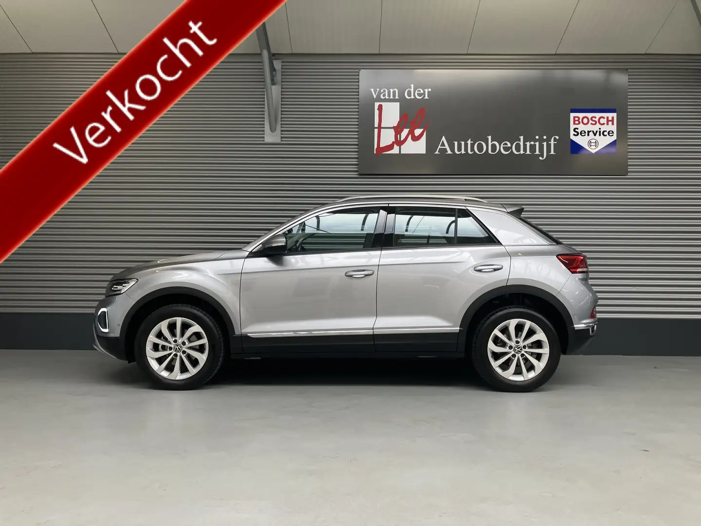 Volkswagen T-Roc 1.5 TSI STYLE/IQ DRIVE/IQ LIGHT/PDC/CAM/KEY LESS/E Gris - 2