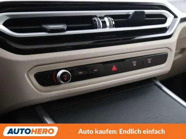BMW 330 330d Mild-Hybrid xDrive M Sport Ansicht 27