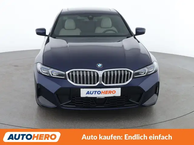 BMW 330 330d Mild-Hybrid xDrive M Sport Ansicht 9