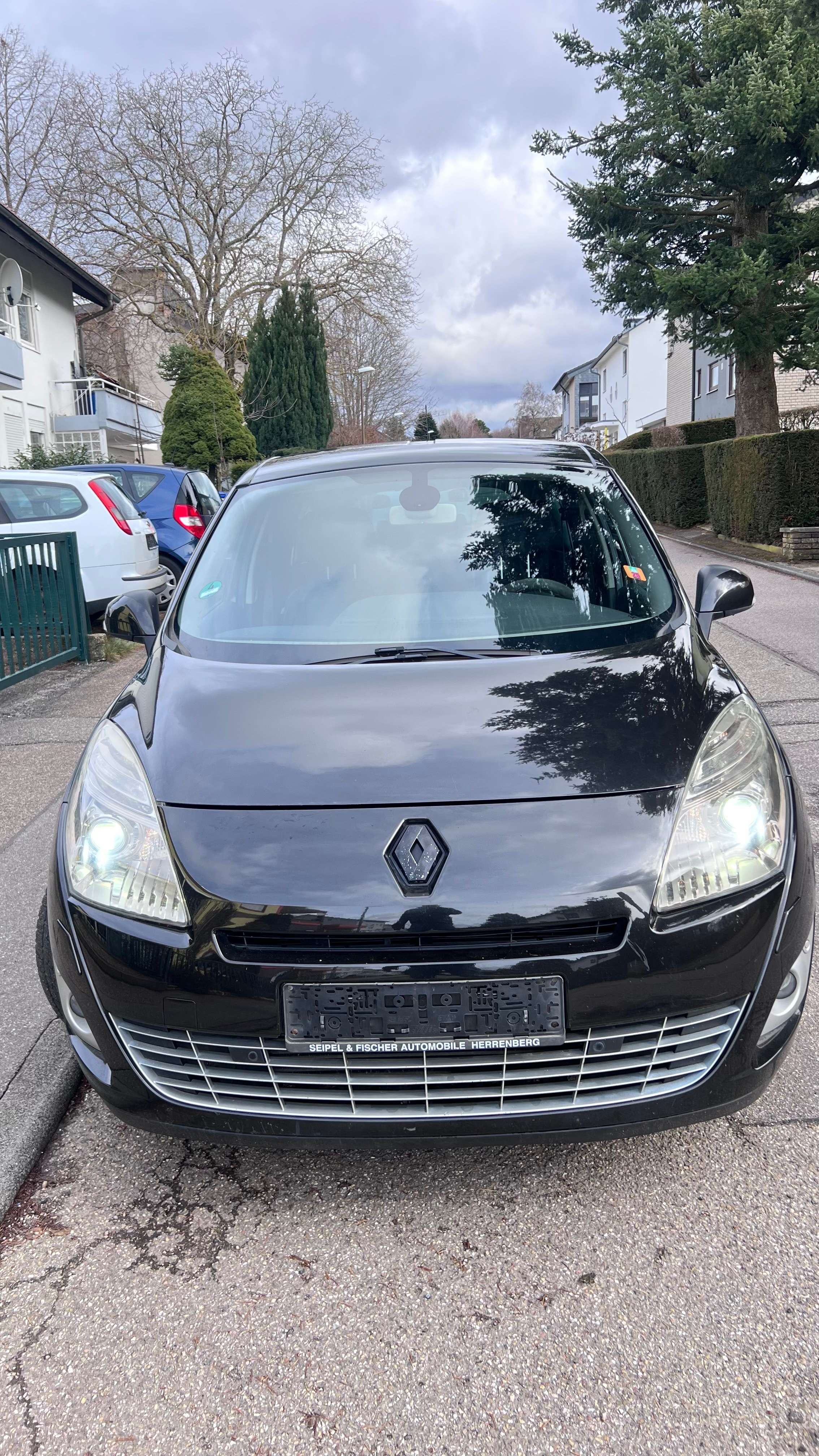 Second hand Renault Scenic 1.9