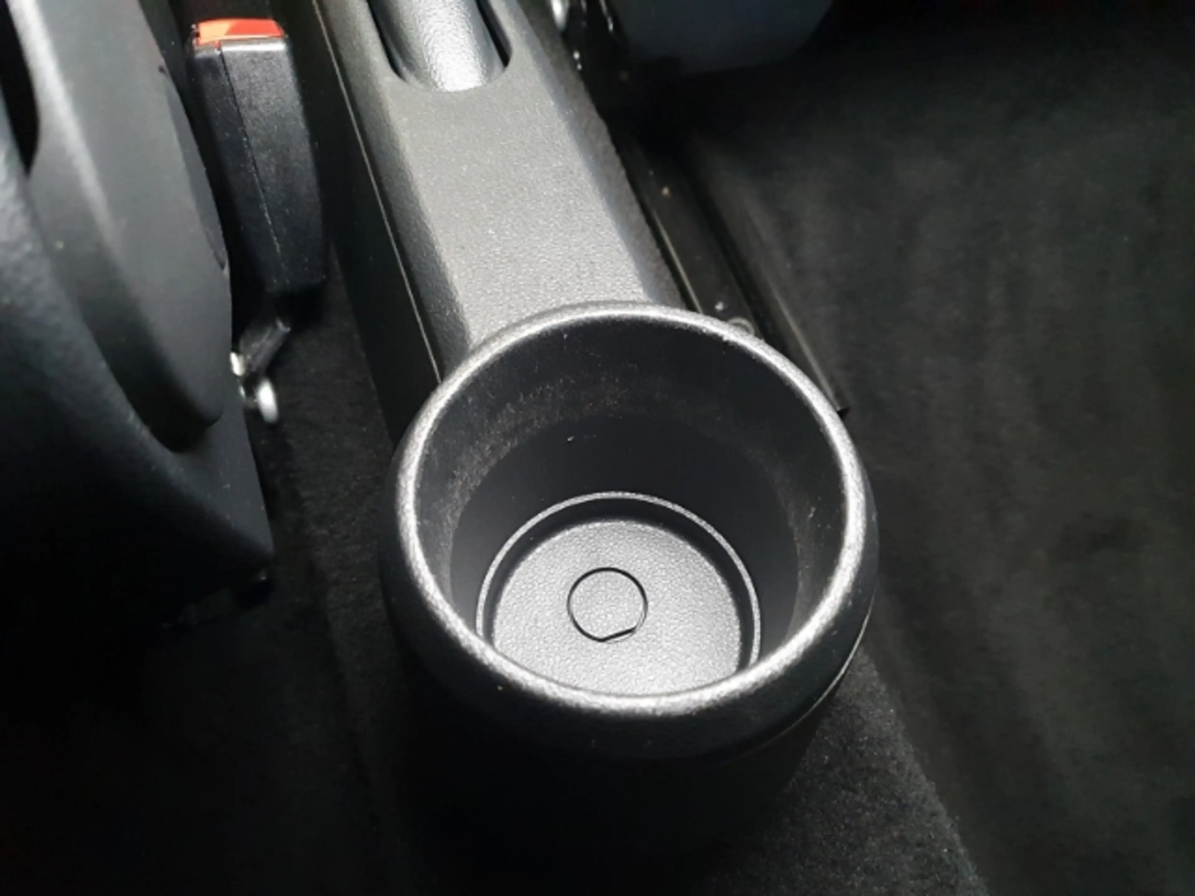 Volkswagen e-up! e-Style Style Plus Rückfahrkam. SHZ — photo 15