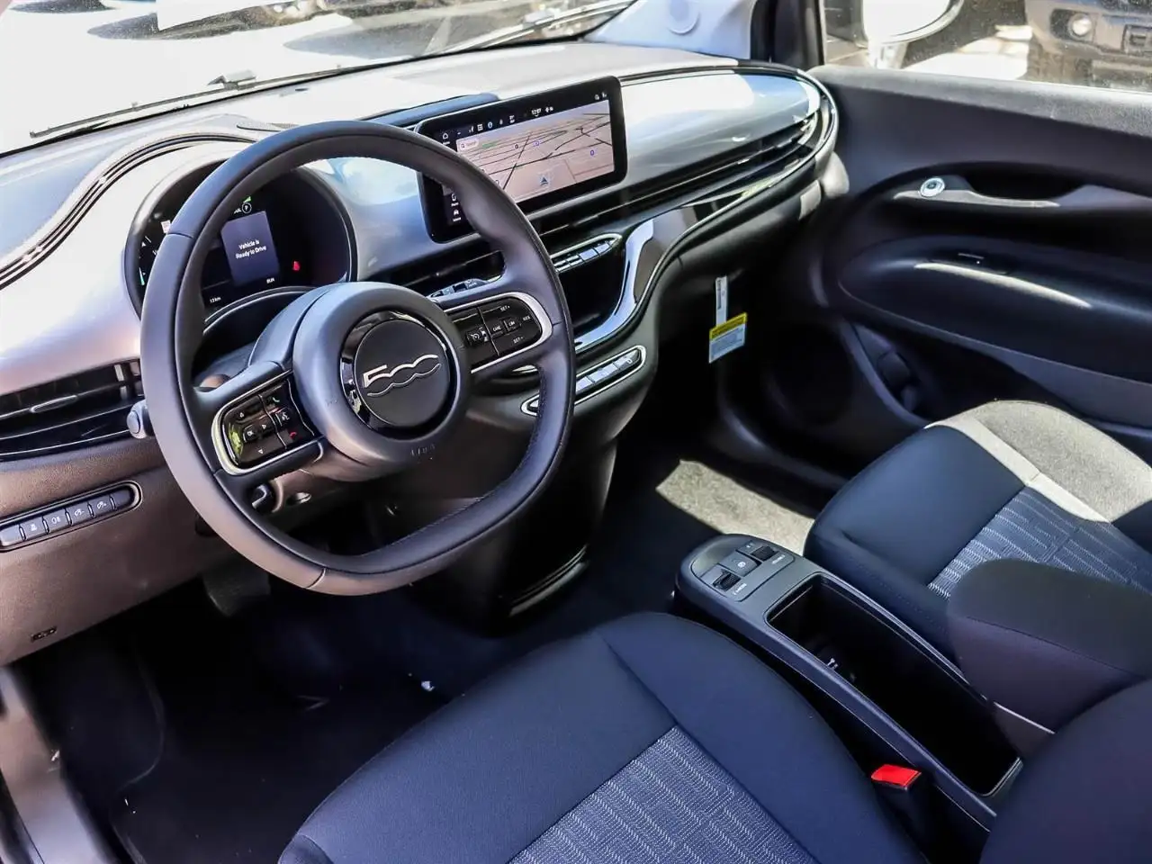 Fiat 500e снимка Fiat 500e