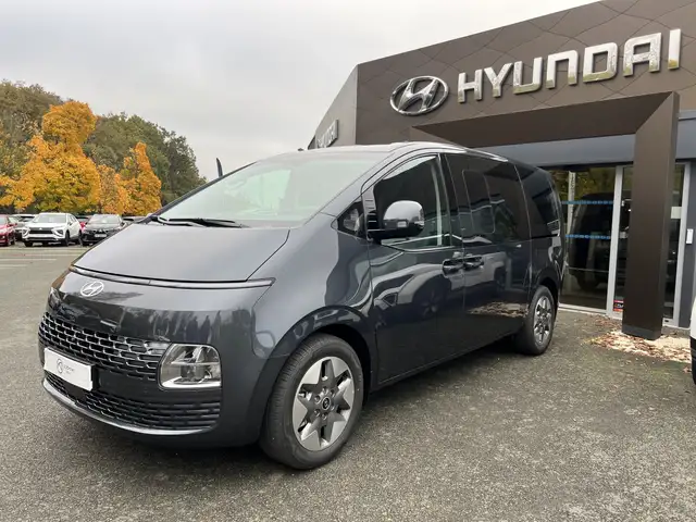 Hyundai STARIA Staria 1.6 T-GDI 215 Hybrid BVA6