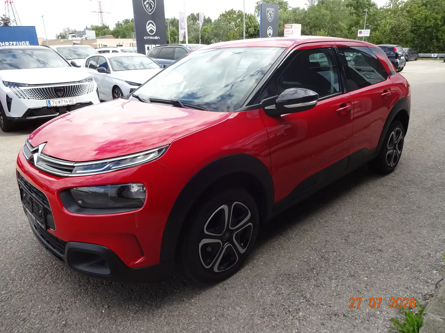 Citroen C4 Cactus Shine 1.2 PT 110 Rot - 2