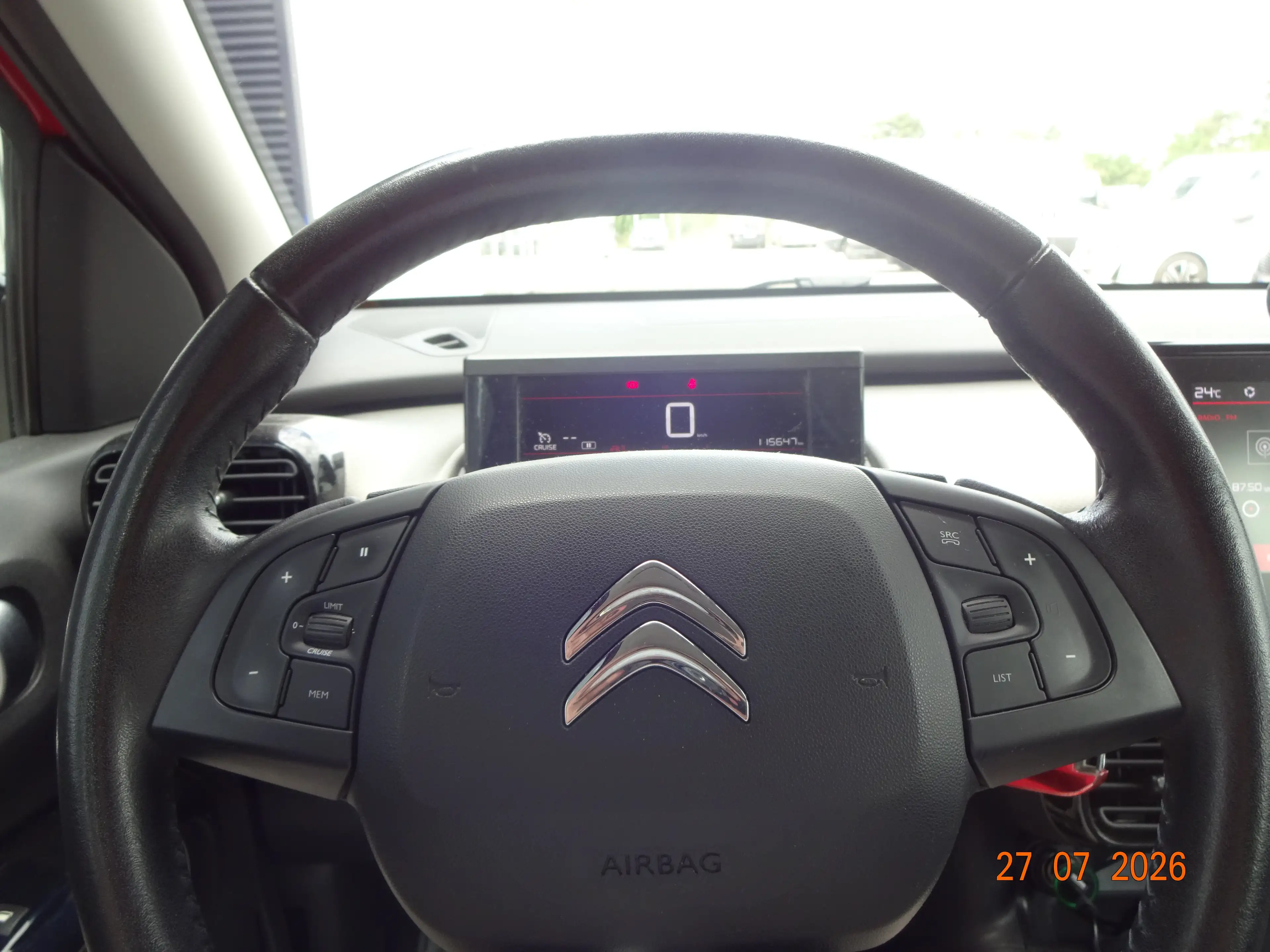 Citroen C4 Cactus Shine 1.2 PT 110 — photo 10