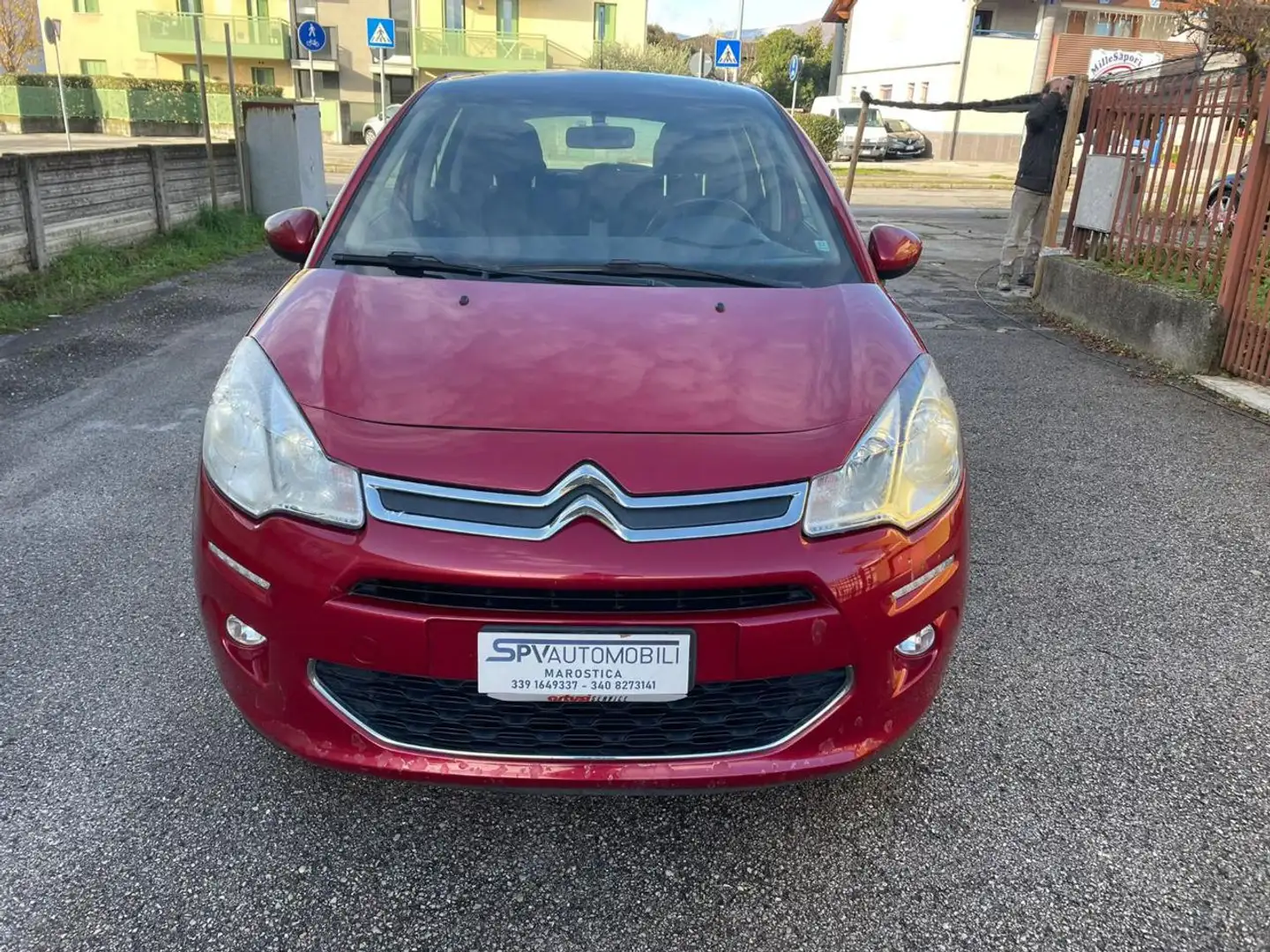 Citroen C3 1.4 HDi 70 GANCIO TRAINO Rot - 2