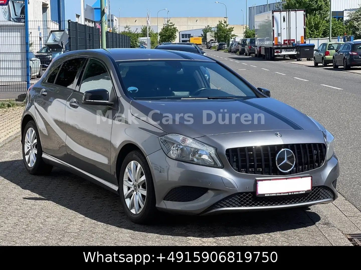 Mercedes-Benz A 180 BlueEfficiency / NAVI / KLIMA / PDC / Grigio - 2