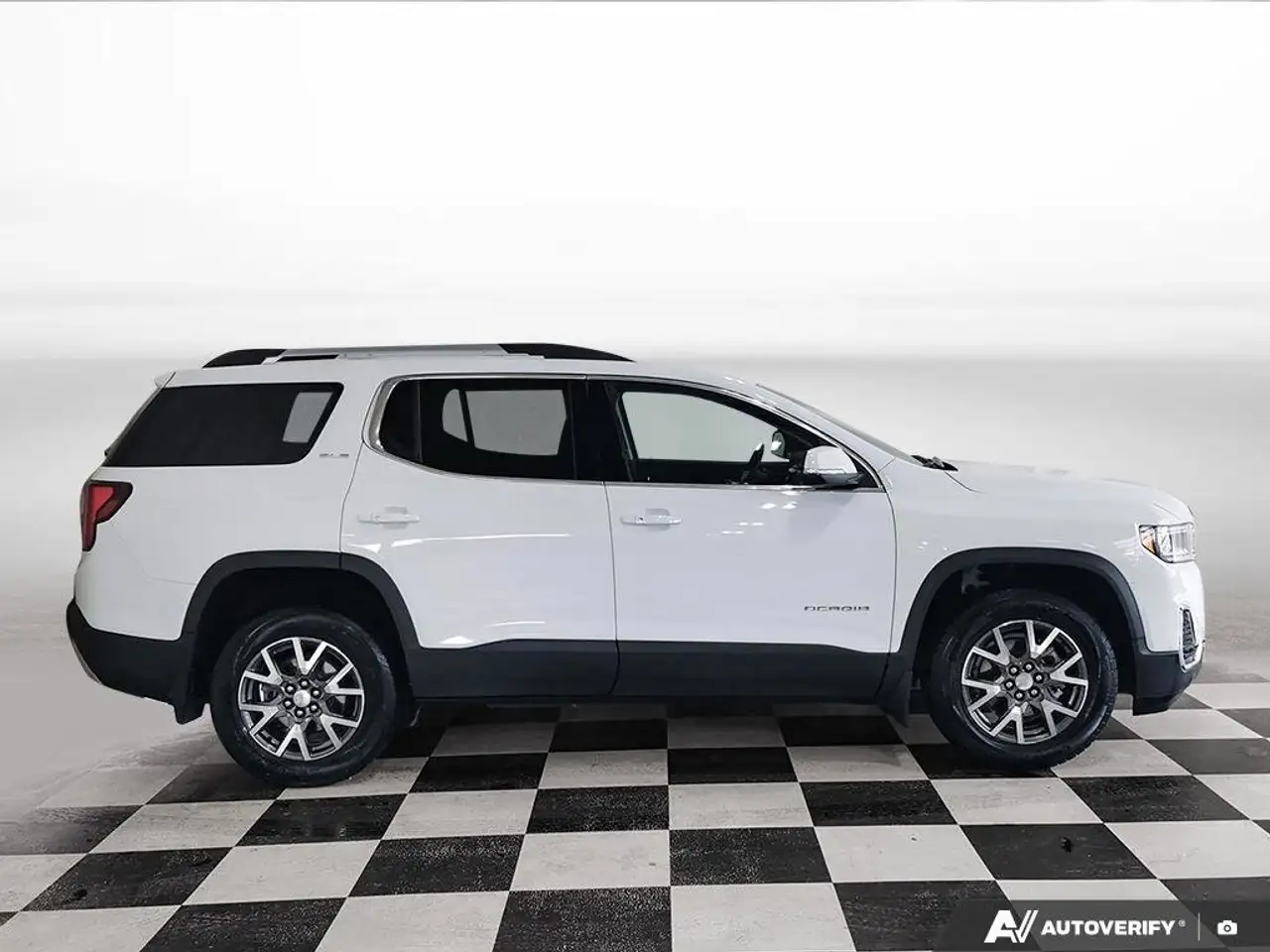 GMC Acadia photo GMC Acadia