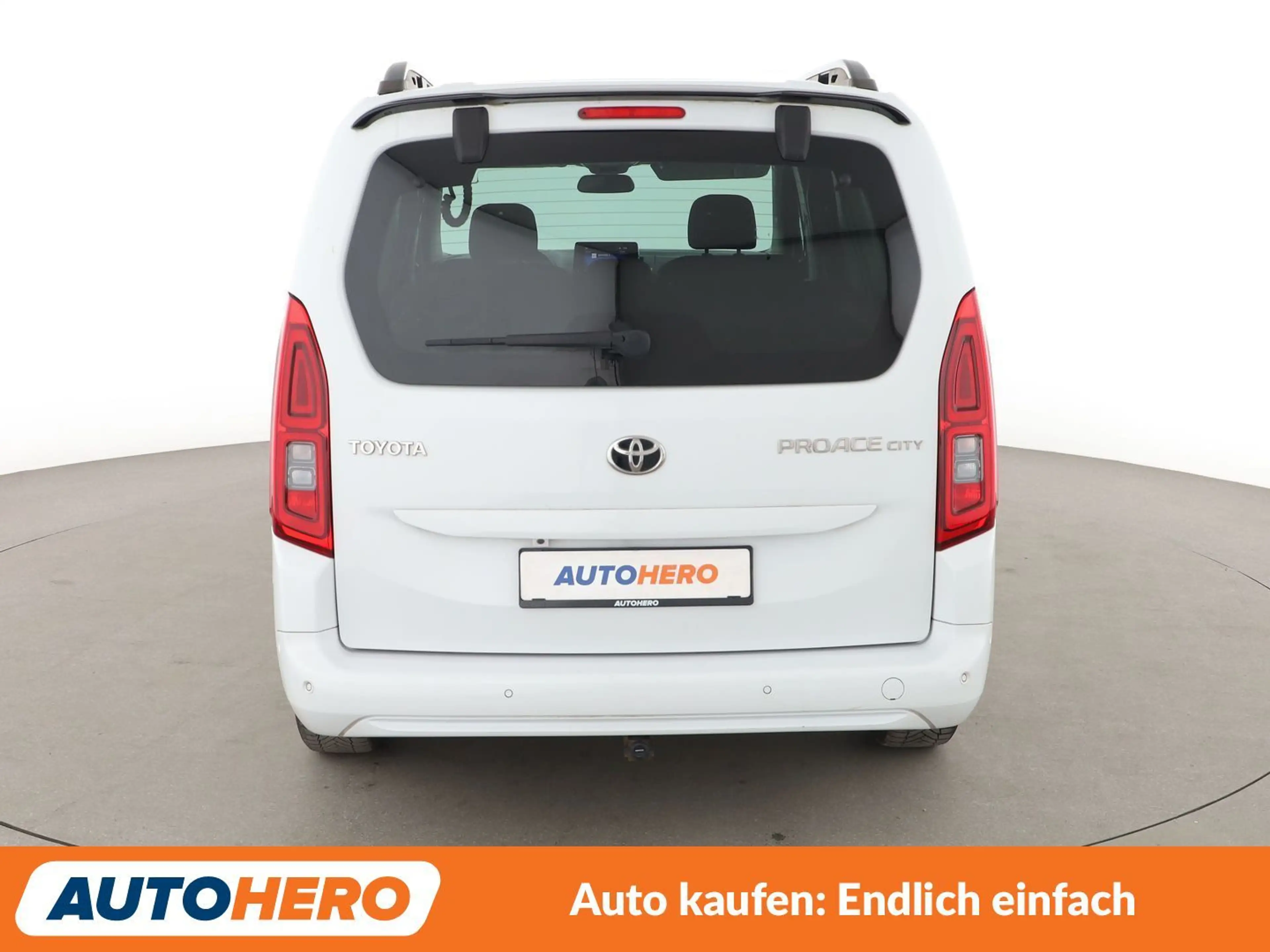 Toyota Proace City 1.5 D-4D L2 Team D*SPUR*CAM*PDC*SHZ*KLIMA*TEMPO* — photo 5