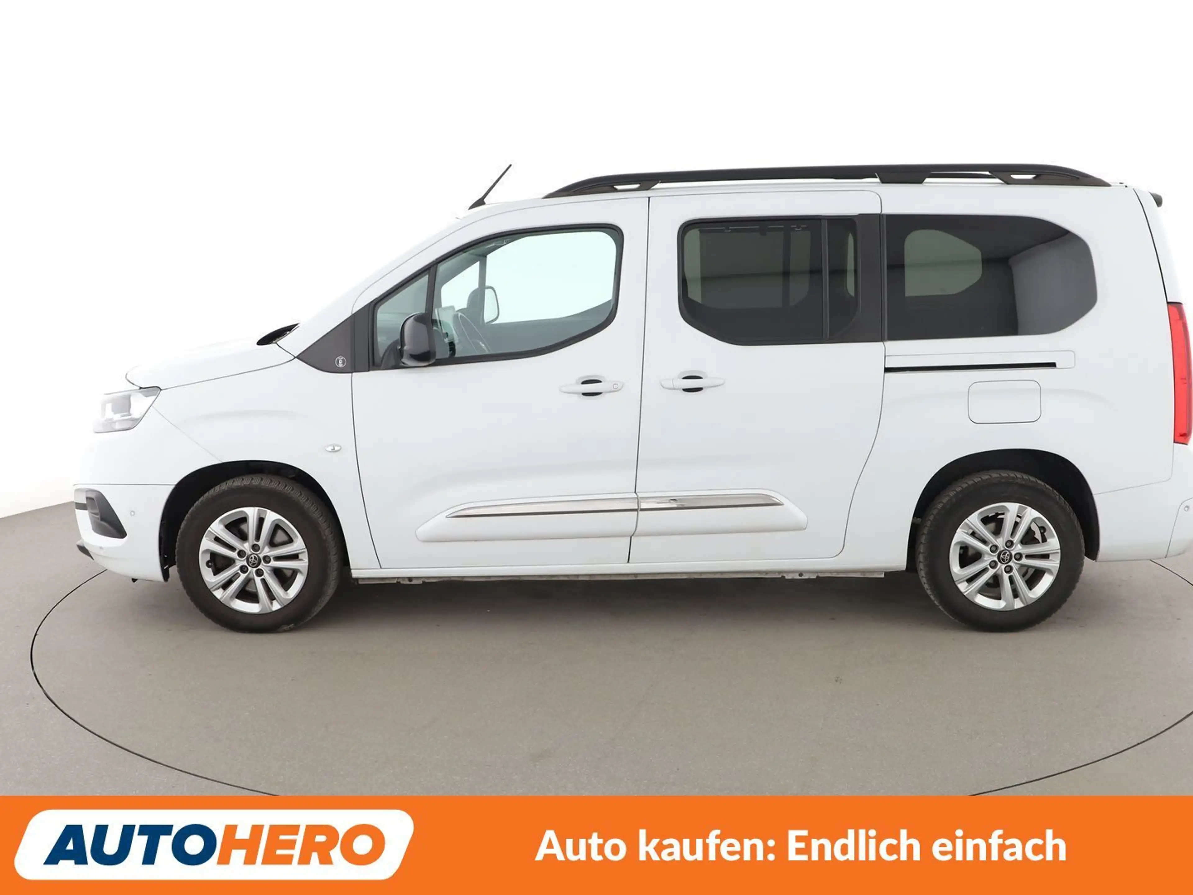 Toyota Proace City 1.5 D-4D L2 Team D*SPUR*CAM*PDC*SHZ*KLIMA*TEMPO* — photo 3