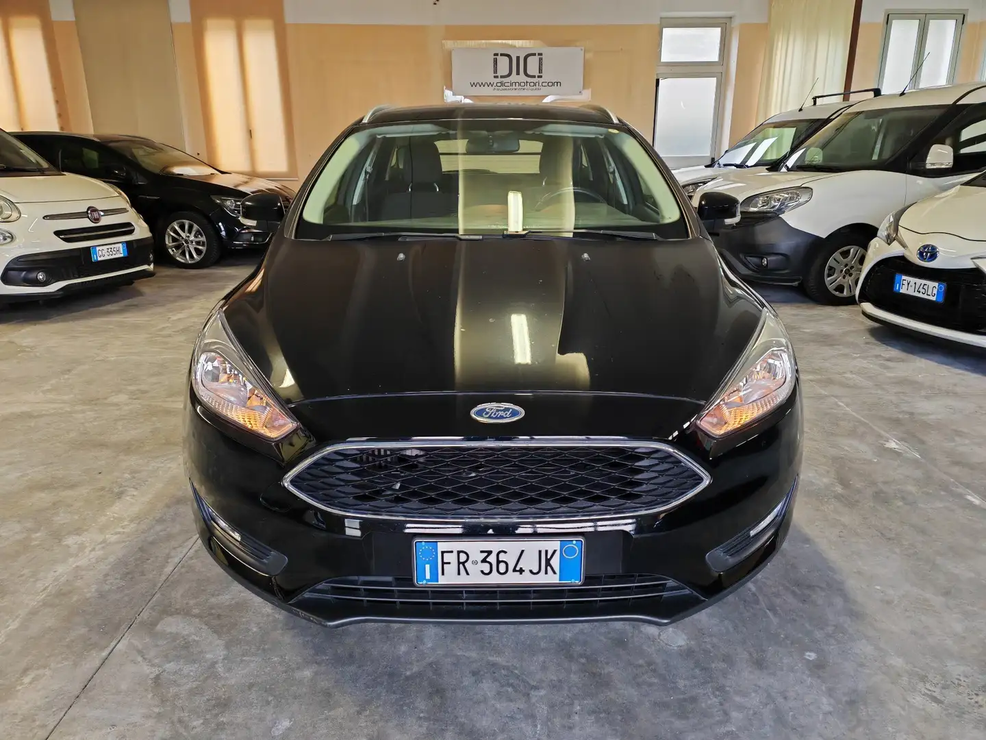 Ford Focus SW 1.5 tdci 120cv AUTOCARRO N1 4 posti netto unipr Noir - 2