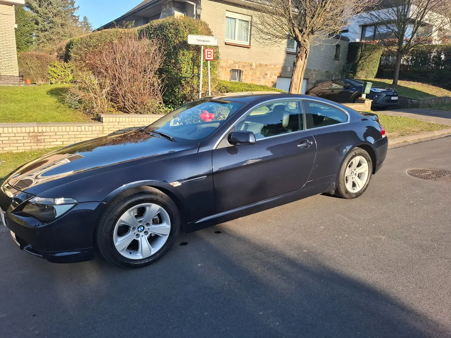 BMW 630 Coupé 630iA Bleu - 1