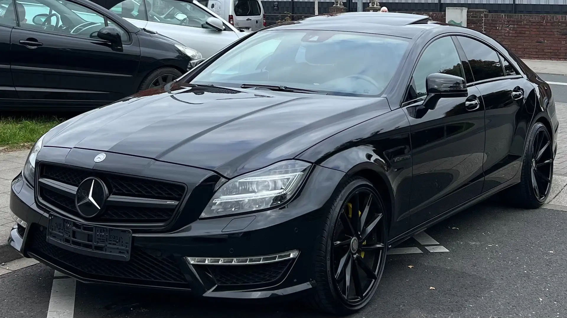 Mercedes-Benz CLS 63 AMG CLS 63 AMG PERFORMANCE PACKAGE *DISTR/MASS/H&K* Noir - 1