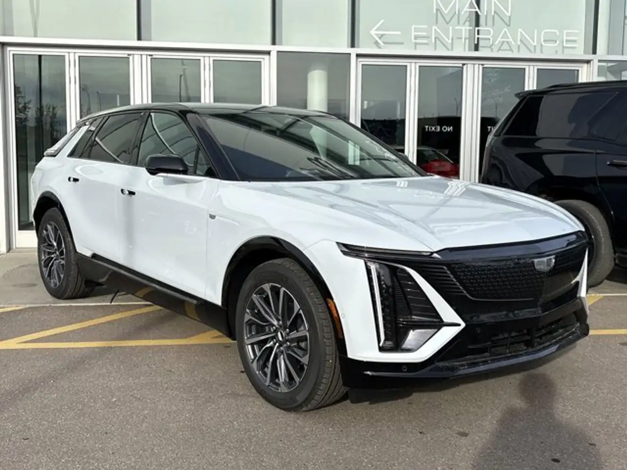 Cadillac Lyriq снимка Cadillac Lyriq