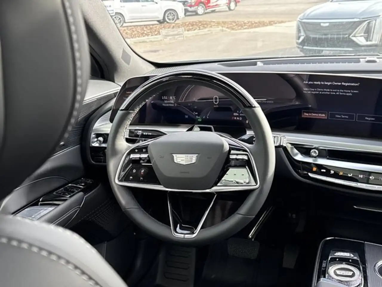 Cadillac Lyriq снимка Cadillac Lyriq