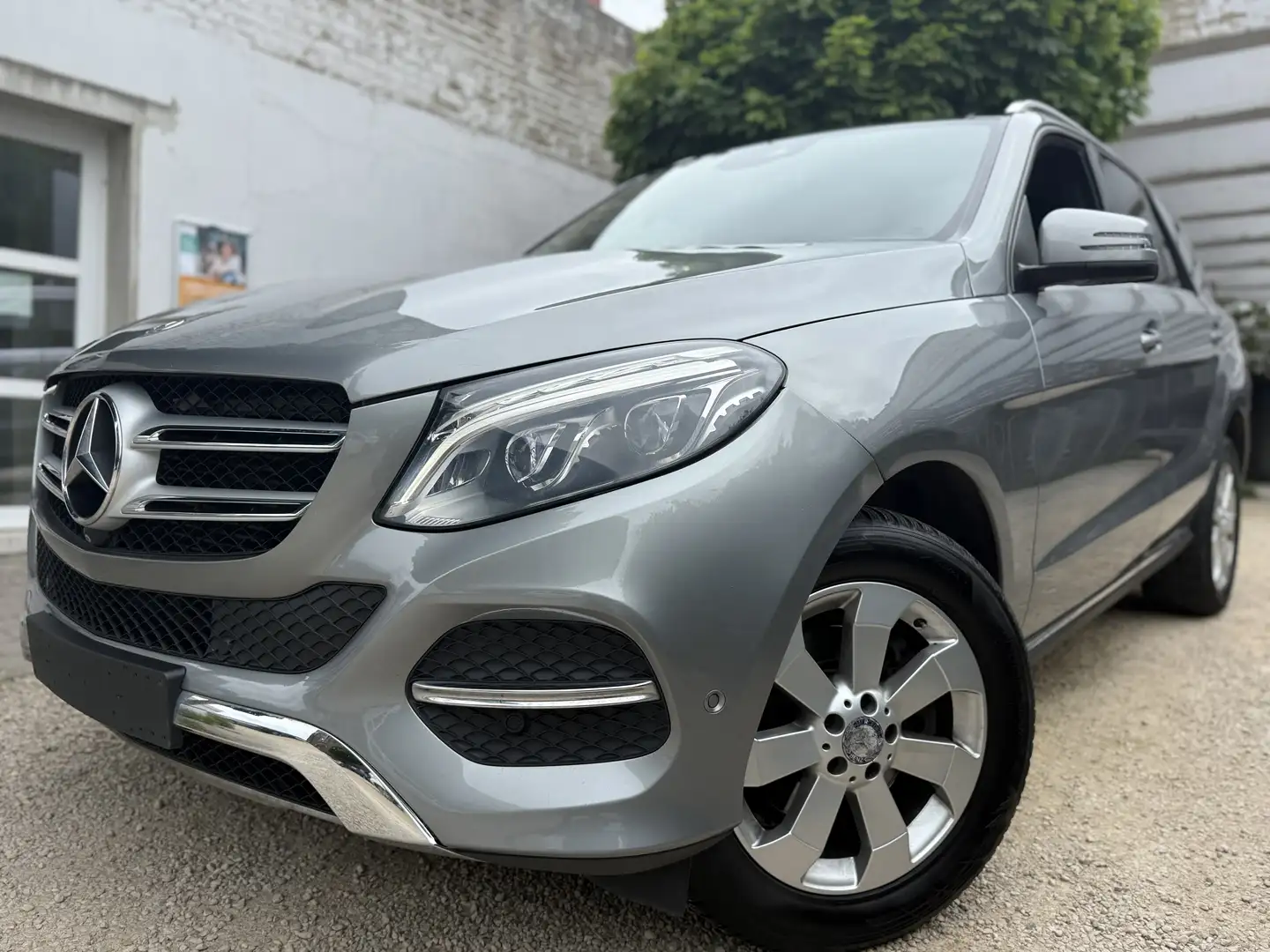 Mercedes-Benz GLE 250 d 4-Matic 15700 EUROS NETTO Gri - 1
