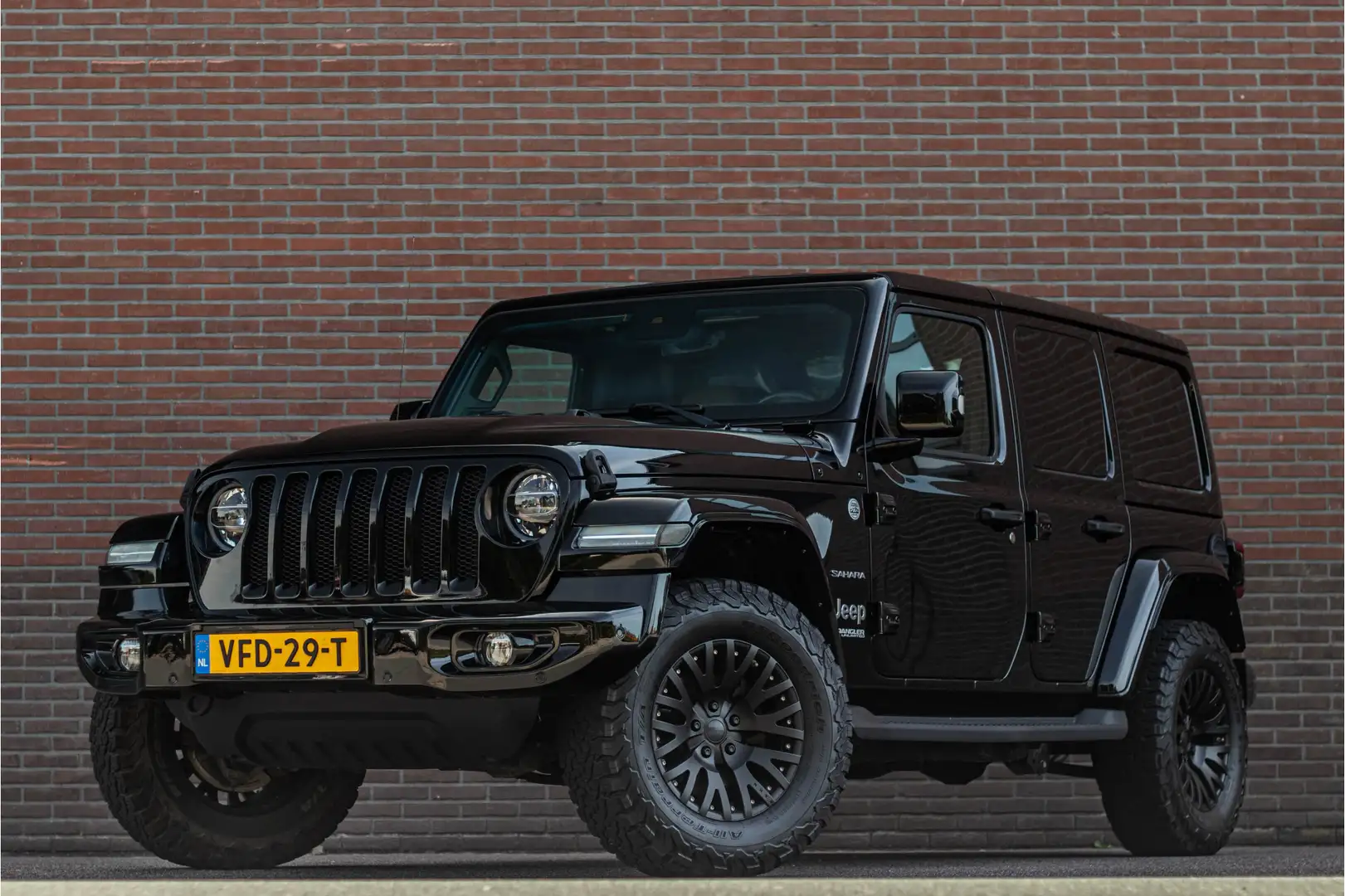Jeep Wrangler 2.0T Sahara VAN, Origineel NL, Adaptive Cruise, Le Noir - 1
