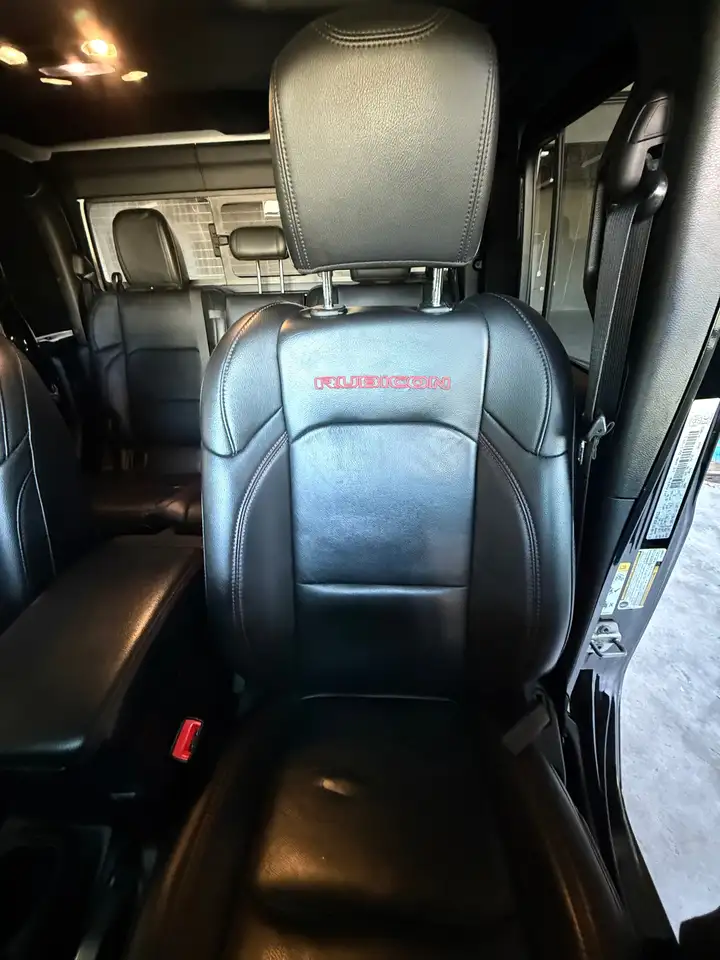 Jeep Gladiator снимка Jeep Gladiator