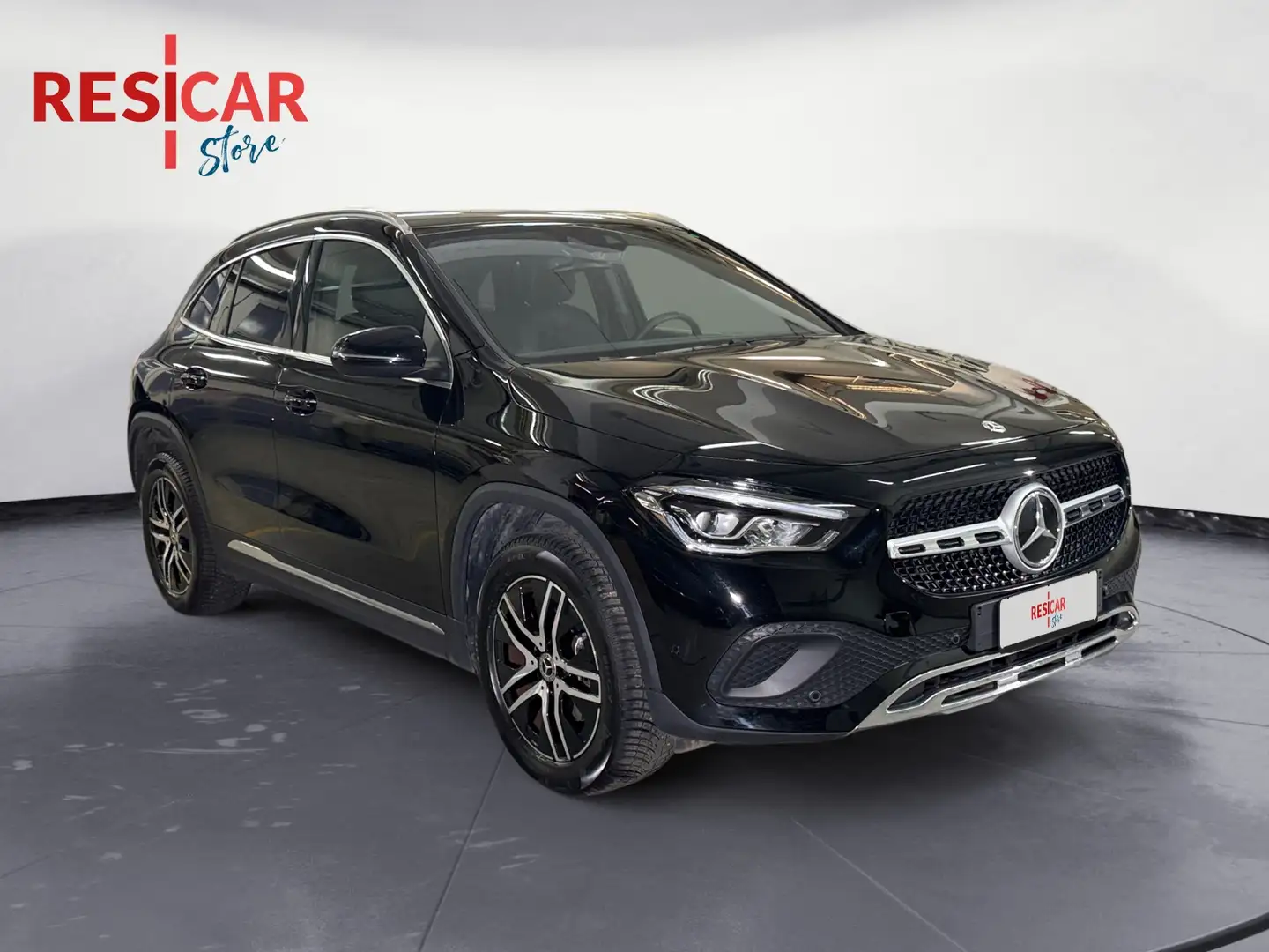 Mercedes-Benz GLA 200 200 Business auto Nero - 1