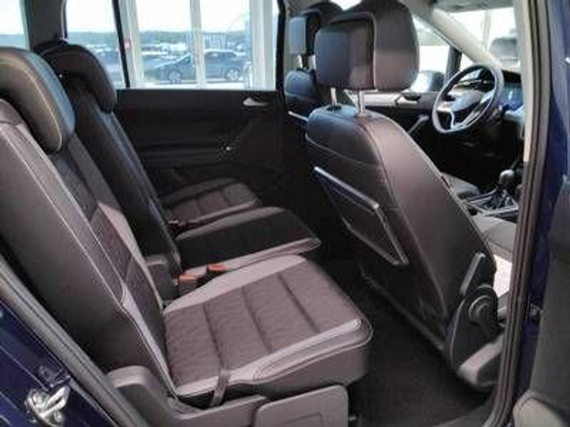 Volkswagen Touran 2.0 TDI Goal DSG 7Si AHK LED Navi Sitzh. — photo 6