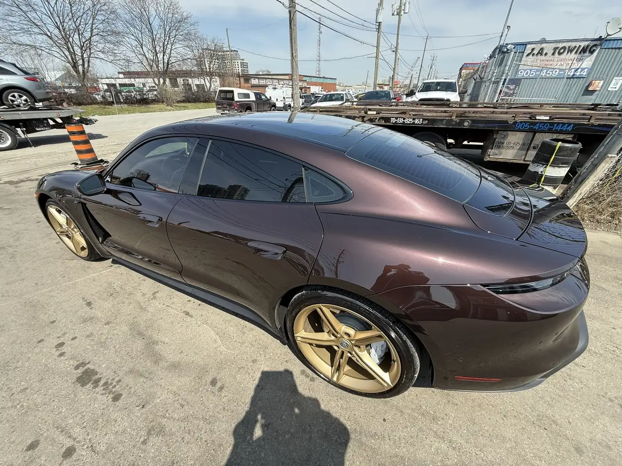 Porsche Taycan снимка Porsche Taycan