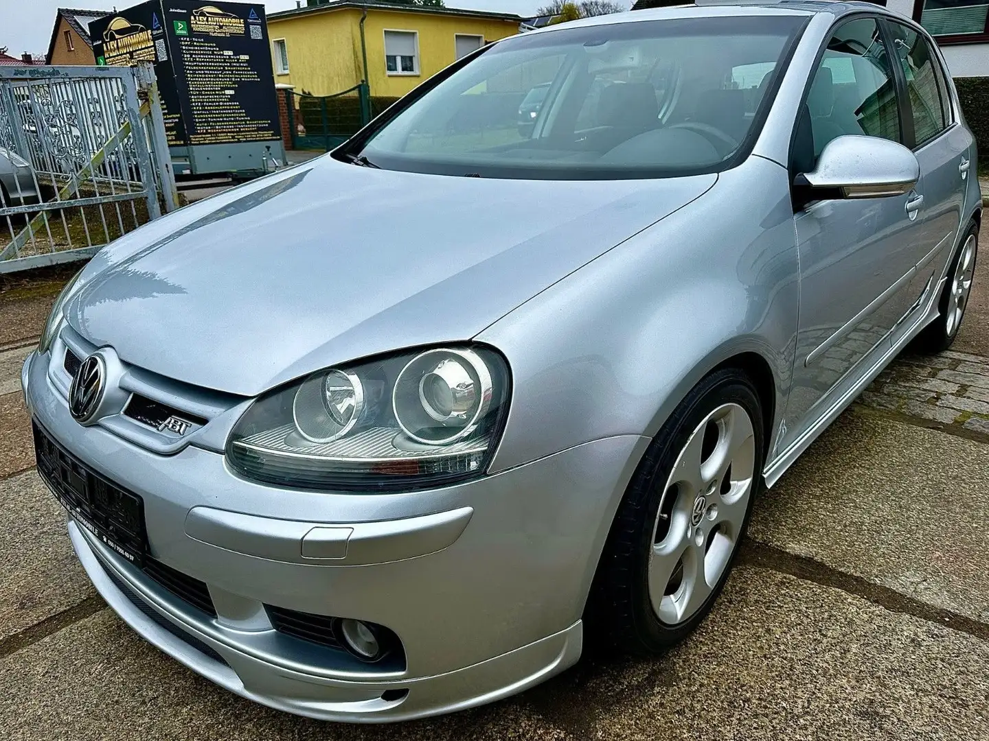 Volkswagen Golf V 5 1.6 Lim. ABT Comfortline * 2.-Hand *SZH Plateado - 2