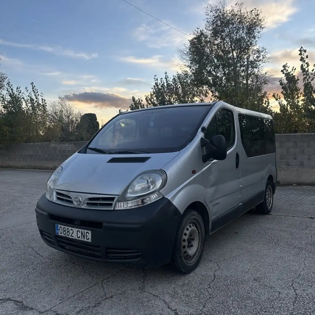 Nissan Primastar Combi 9 1.9dCI 3098/2760 Gris - 1