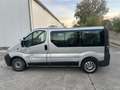 Nissan Primastar Combi 9 1.9dCI 3098/2760 Gris - thumbnail 8