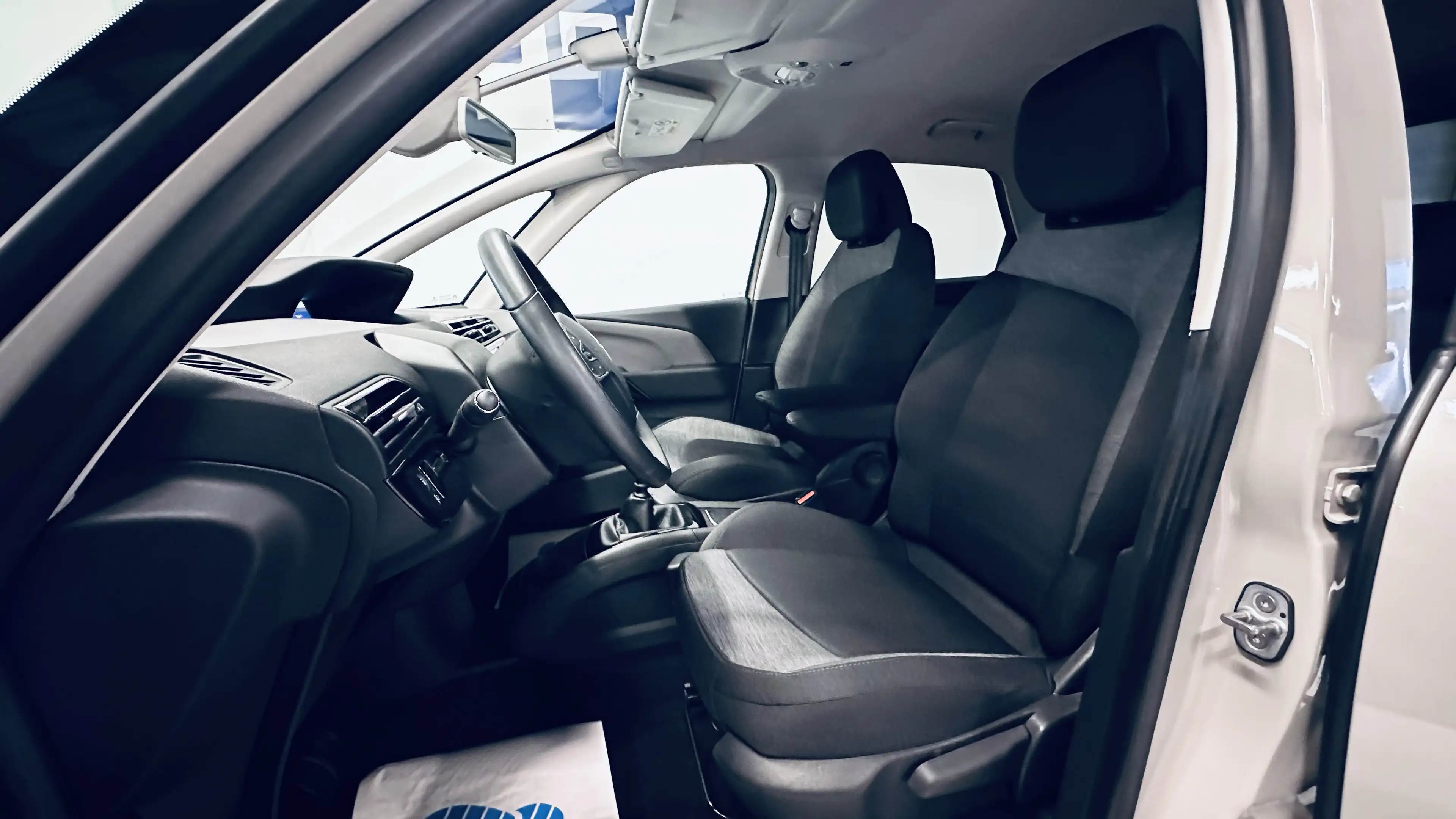Citroen C4 SpaceTourer 1.5 BlueHDi 131cv BLACK EDITION NAVI CAMERA JA17 — photo 7