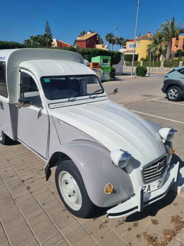 Citroen 2CV 2 CV 6 AKS 400, foto 3