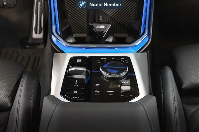 BMW X3 view 12
