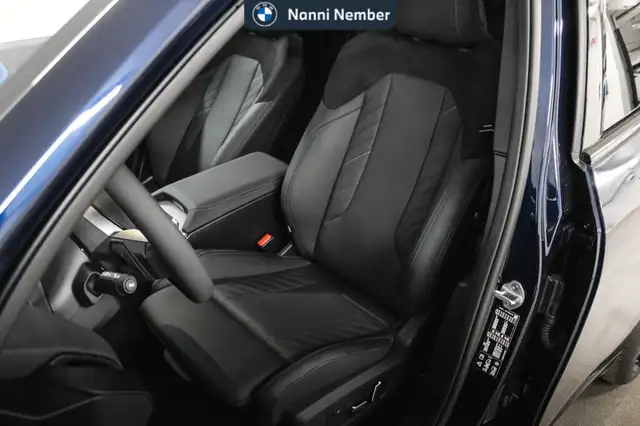 BMW X3 view 13