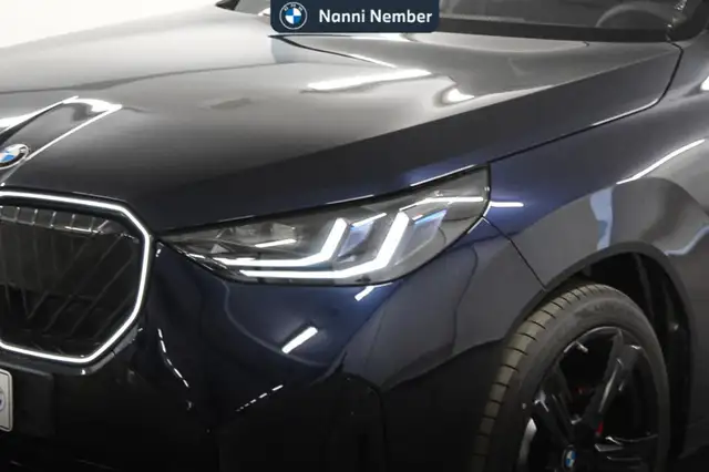 BMW X3 view 5