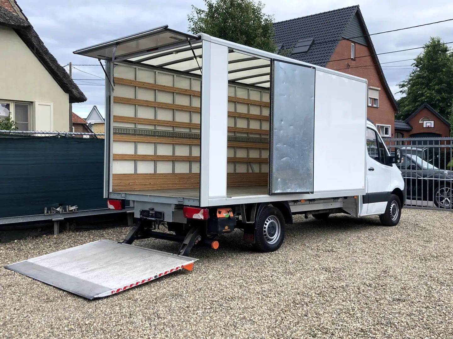 Mercedes-Benz Sprinter 315 36.000€ +BTW / Laadklep + Zijdeur /  3 Zits Wit - 2
