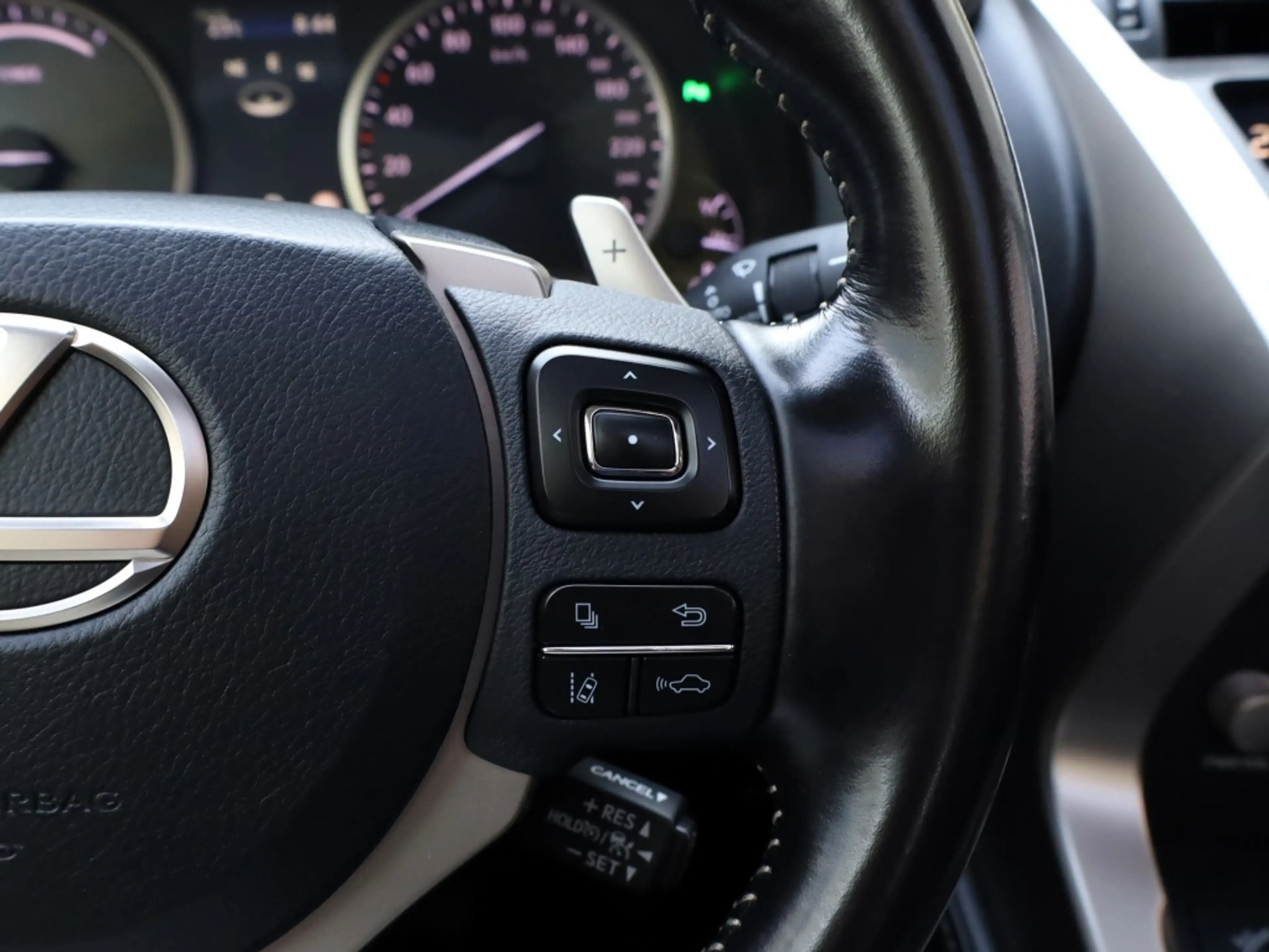 Lexus NX 300h AWD President Line | Panoramadak | Mark Levinson | — photo 27