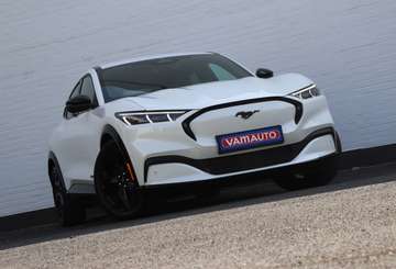 99 kWh AWD Premium Extended Range - B&O/Keyless/Memory/360/19"Black/SOH=95,5%