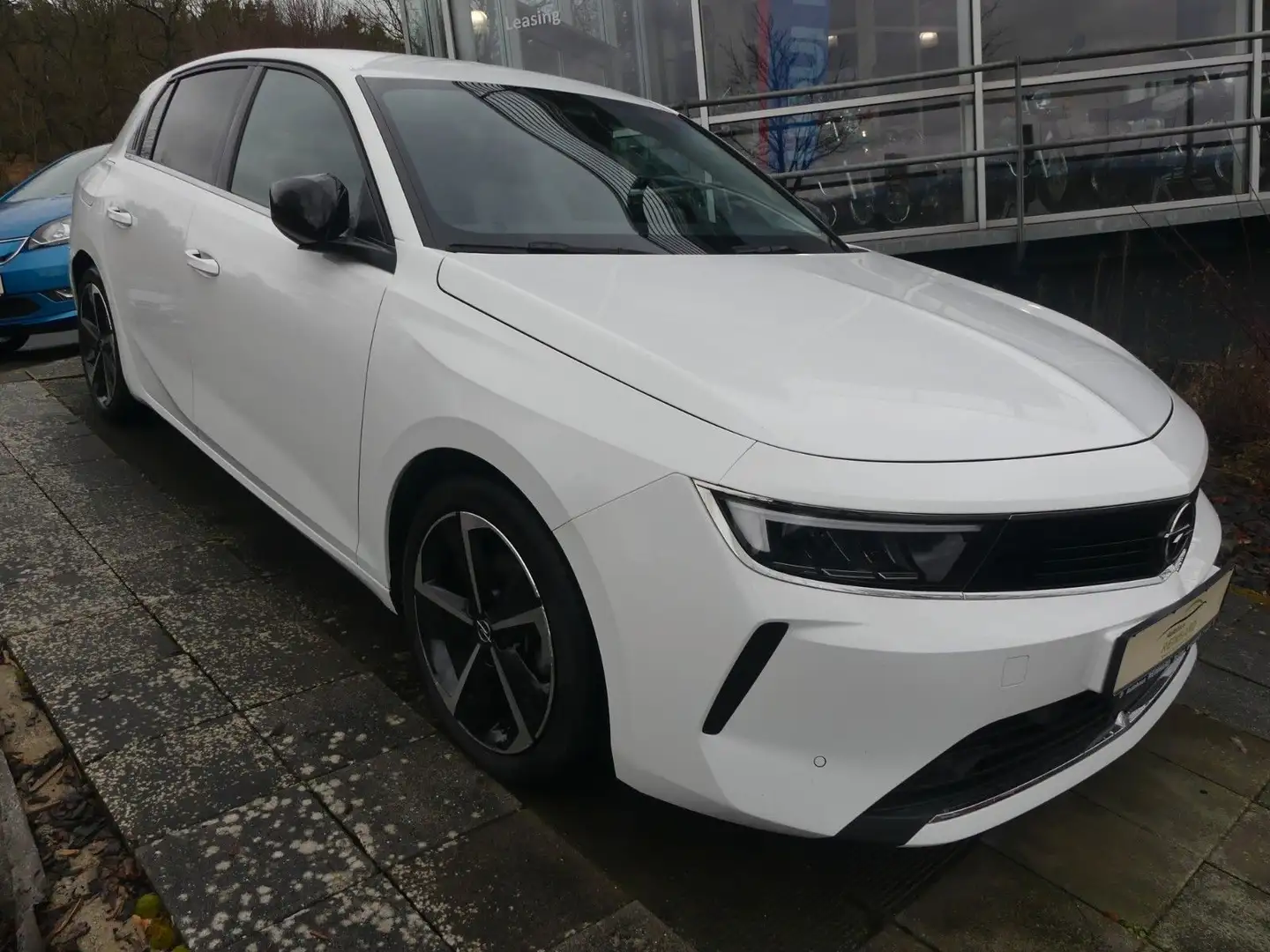 Opel Astra L Lim. 5-trg. Elegance,DAB, Navi, 2Z-Klima Weiß - 1