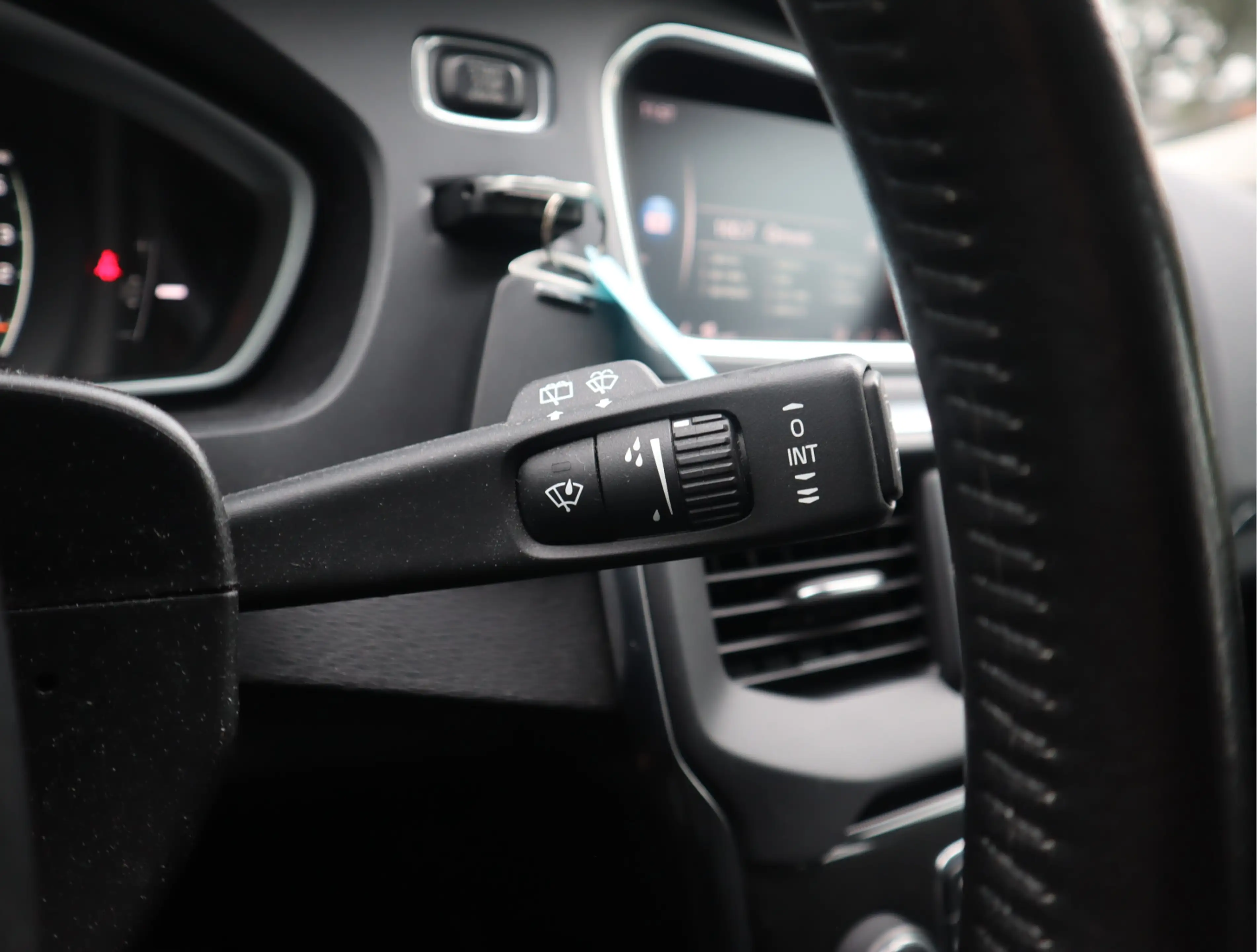 Volvo V40 2.0 D2 Nordic+ Navi / Elekramen / Cruise / Lm-velg — photo 20