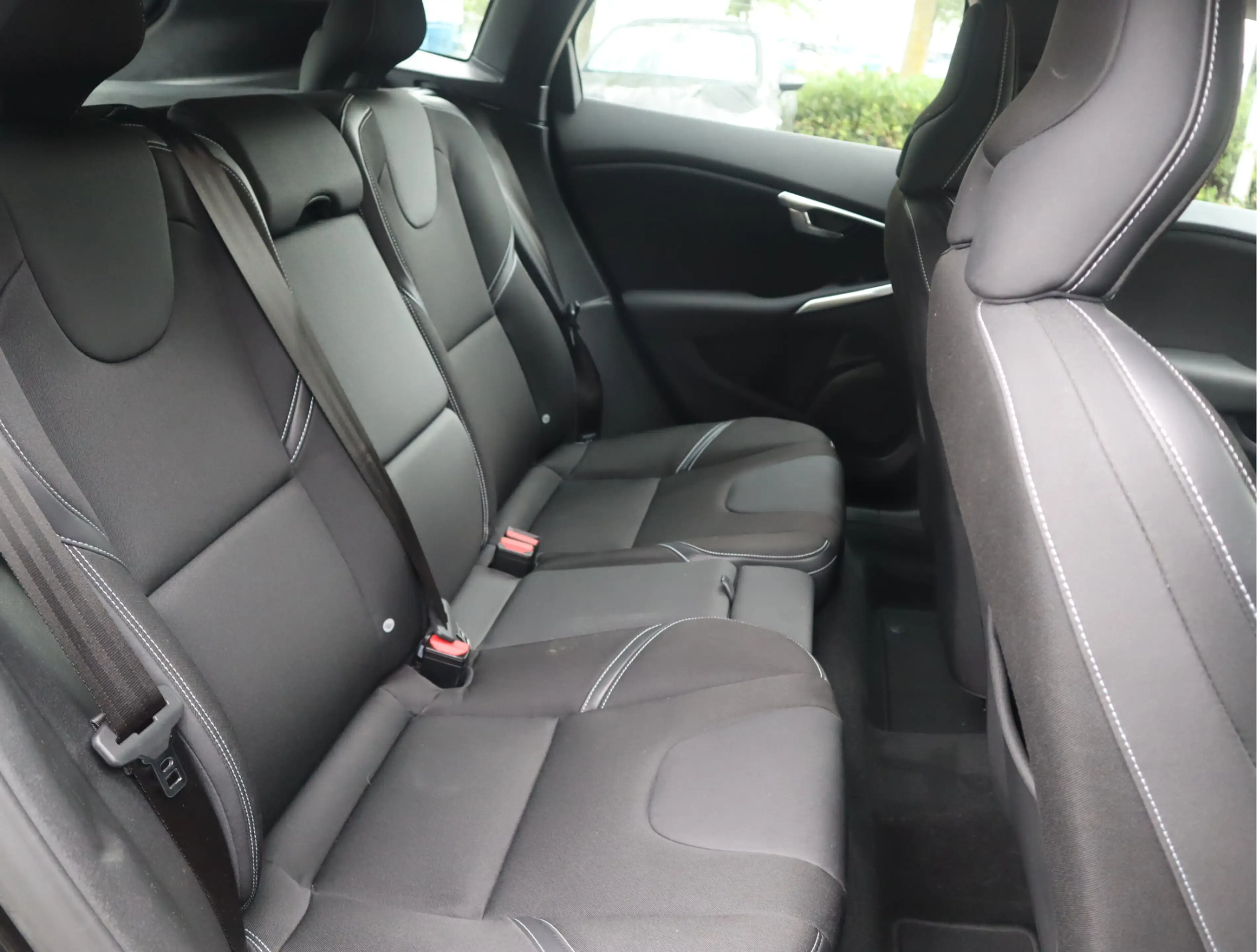 Volvo V40 2.0 D2 Nordic+ Navi / Elekramen / Cruise / Lm-velg — photo 13