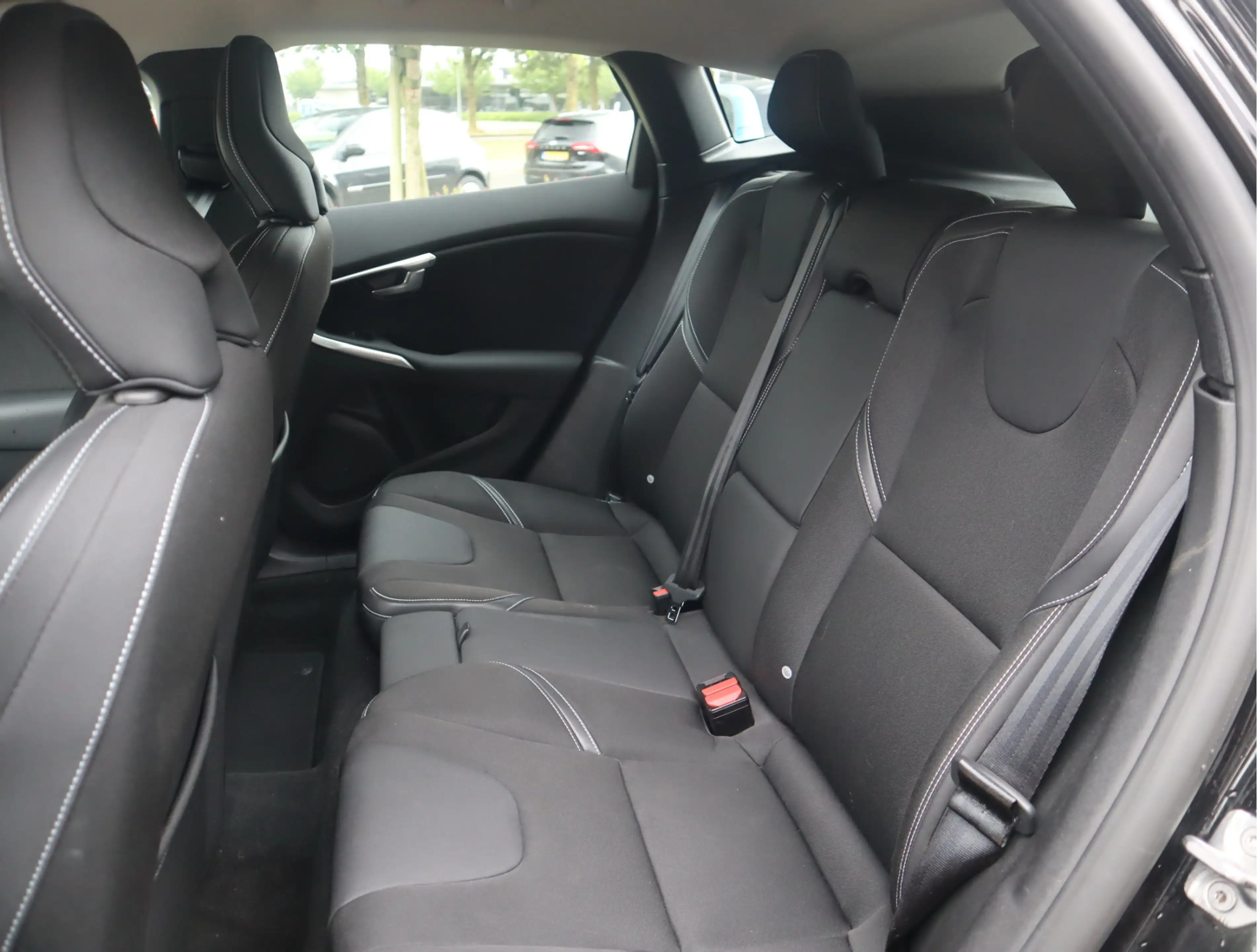 Volvo V40 2.0 D2 Nordic+ Navi / Elekramen / Cruise / Lm-velg — photo 10