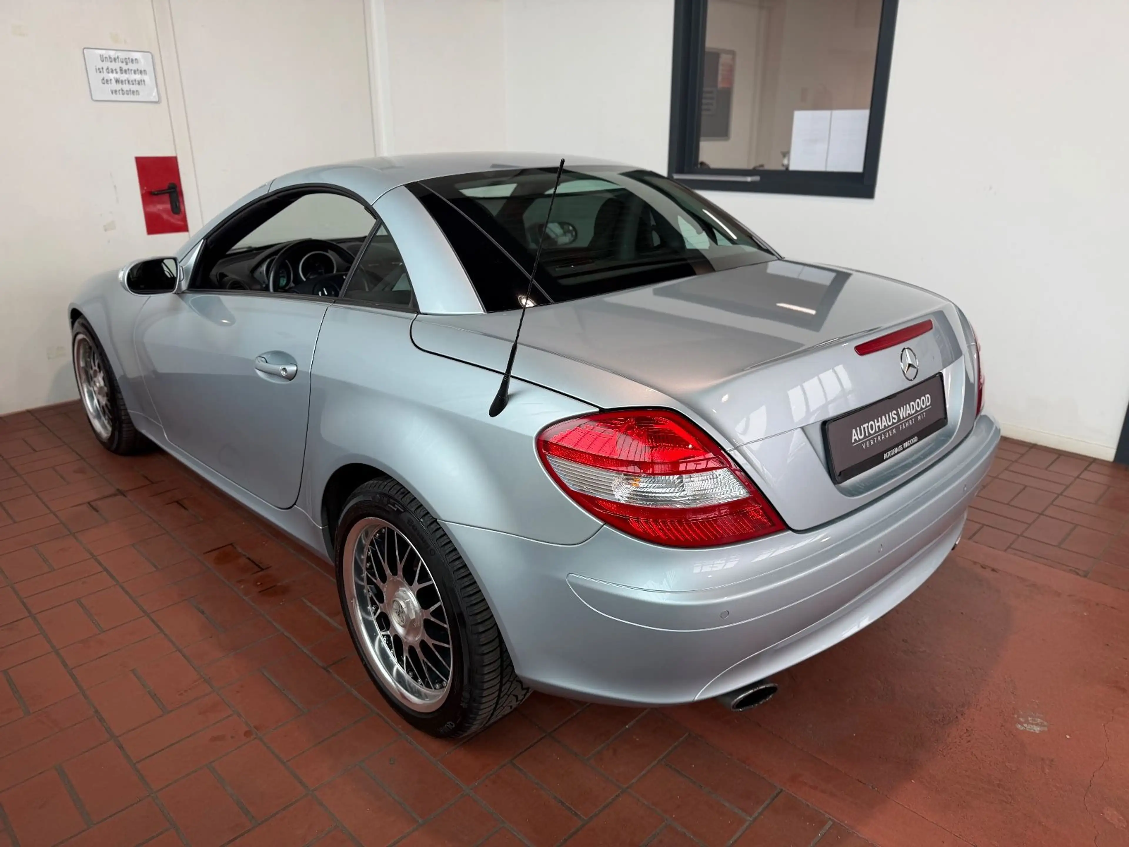 Mercedes-Benz SLK 200 Kompressor Roadster/NappaLeder/Airscarf — photo 4