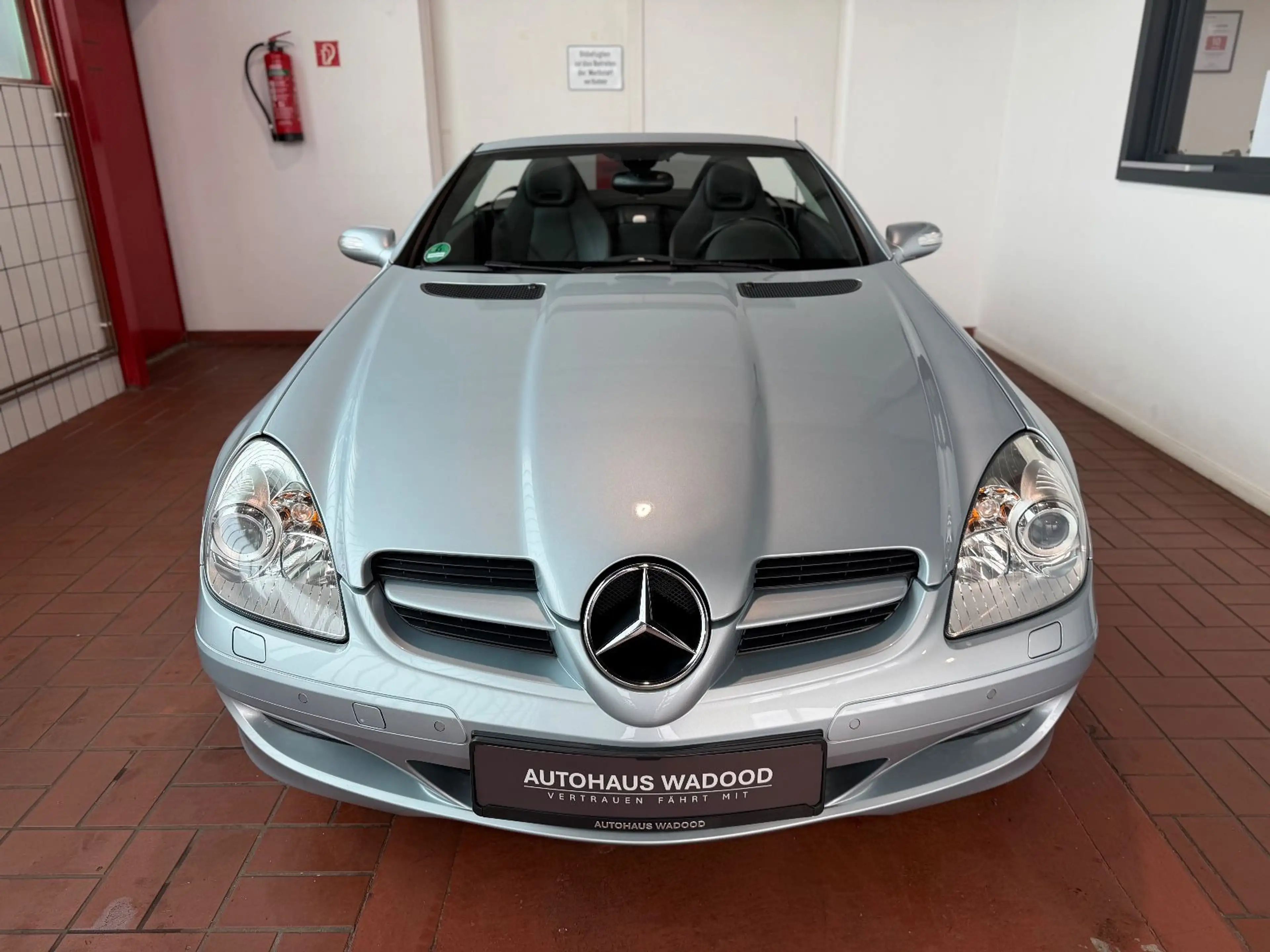Mercedes-Benz SLK 200 Kompressor Roadster/NappaLeder/Airscarf — photo 2